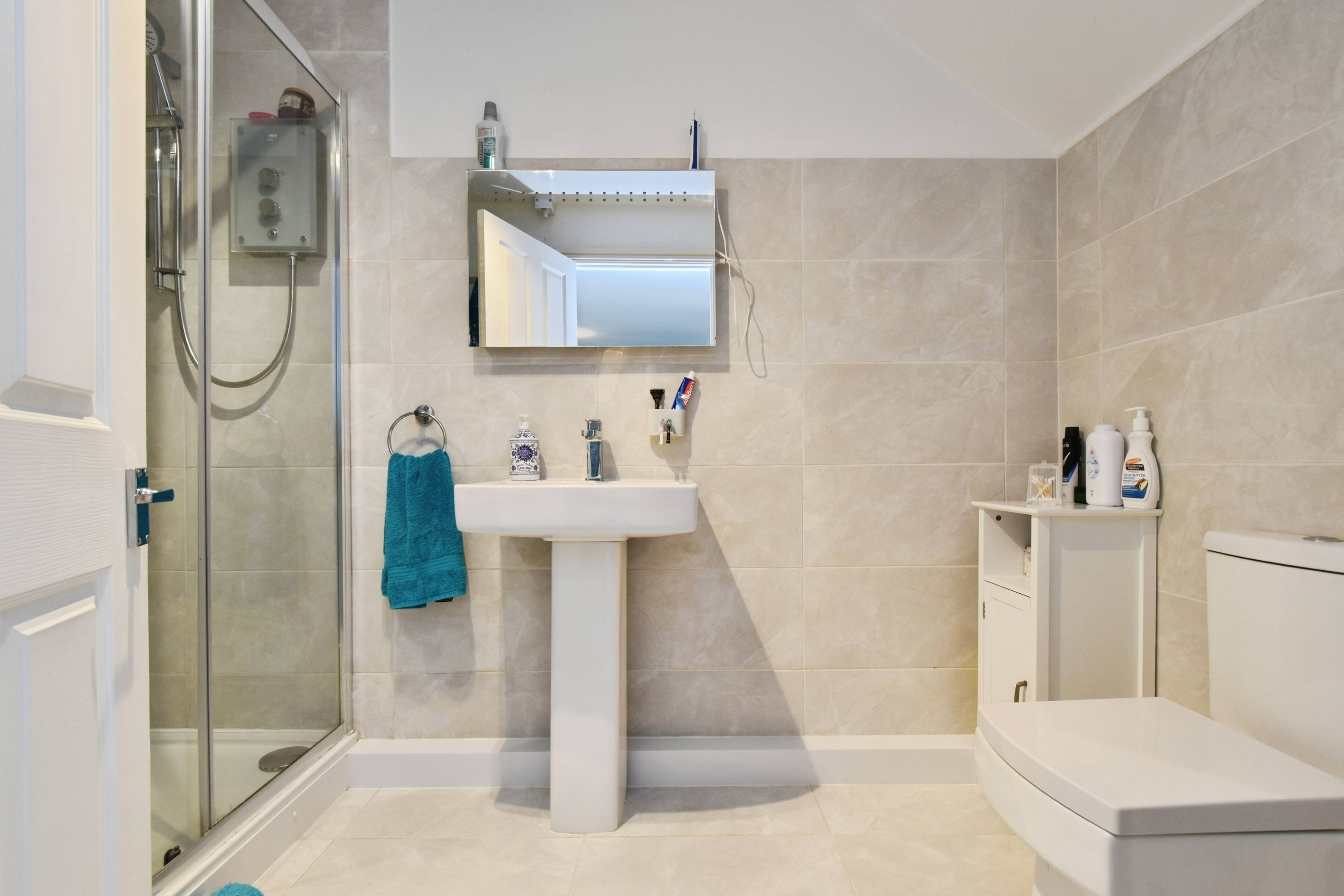 En-suite One