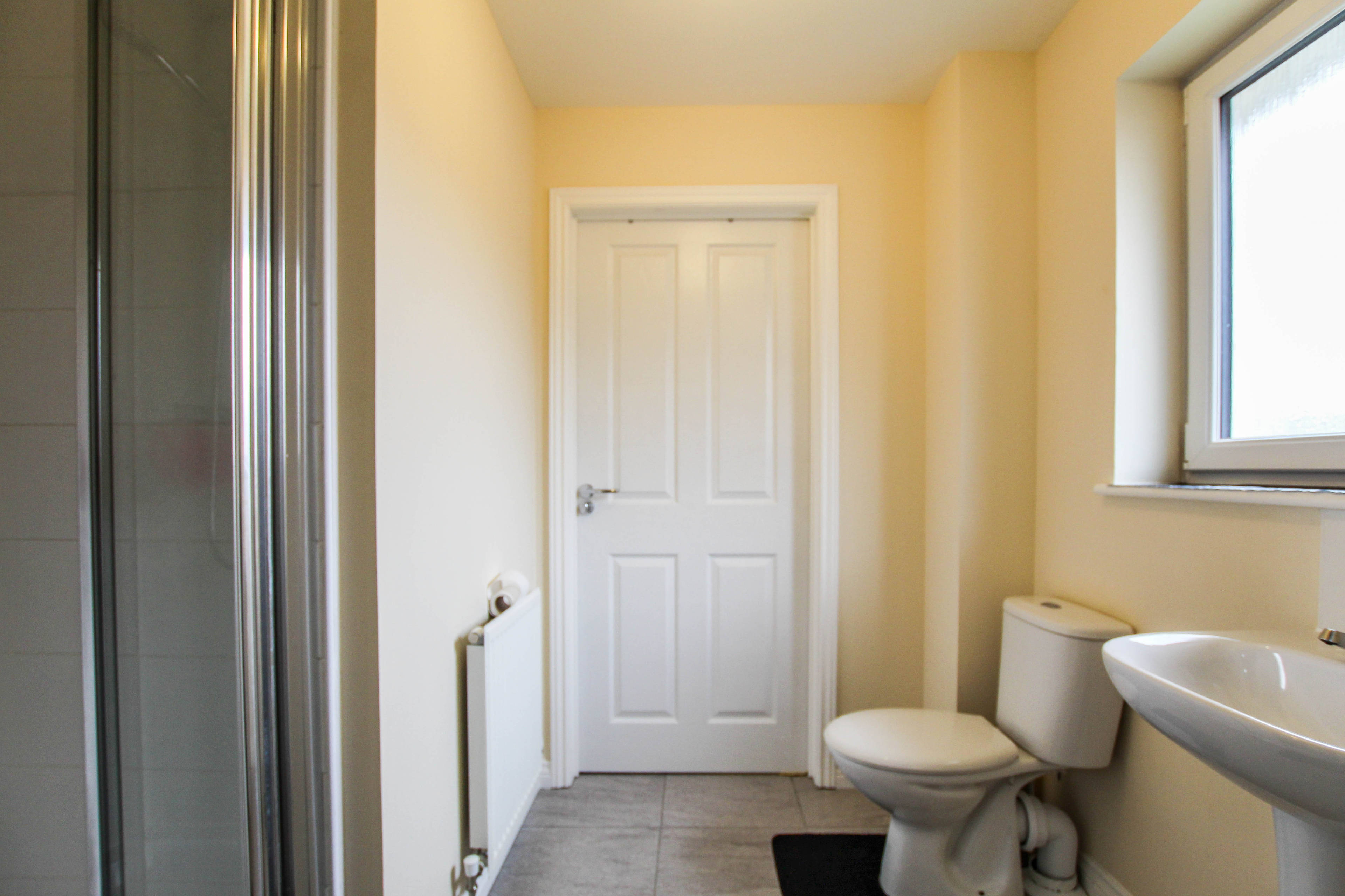 Jack & Jill En-suite