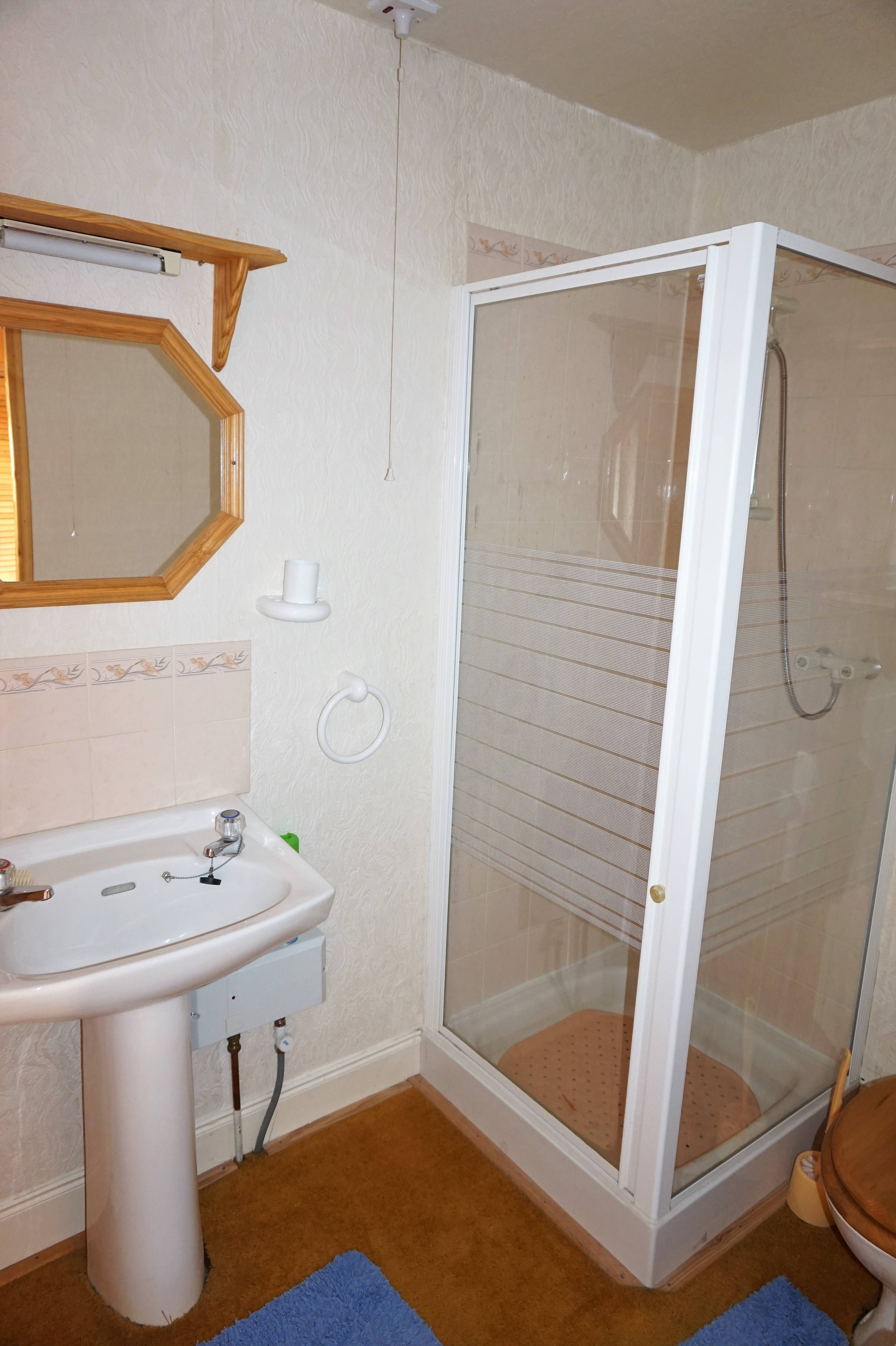 En-suite One