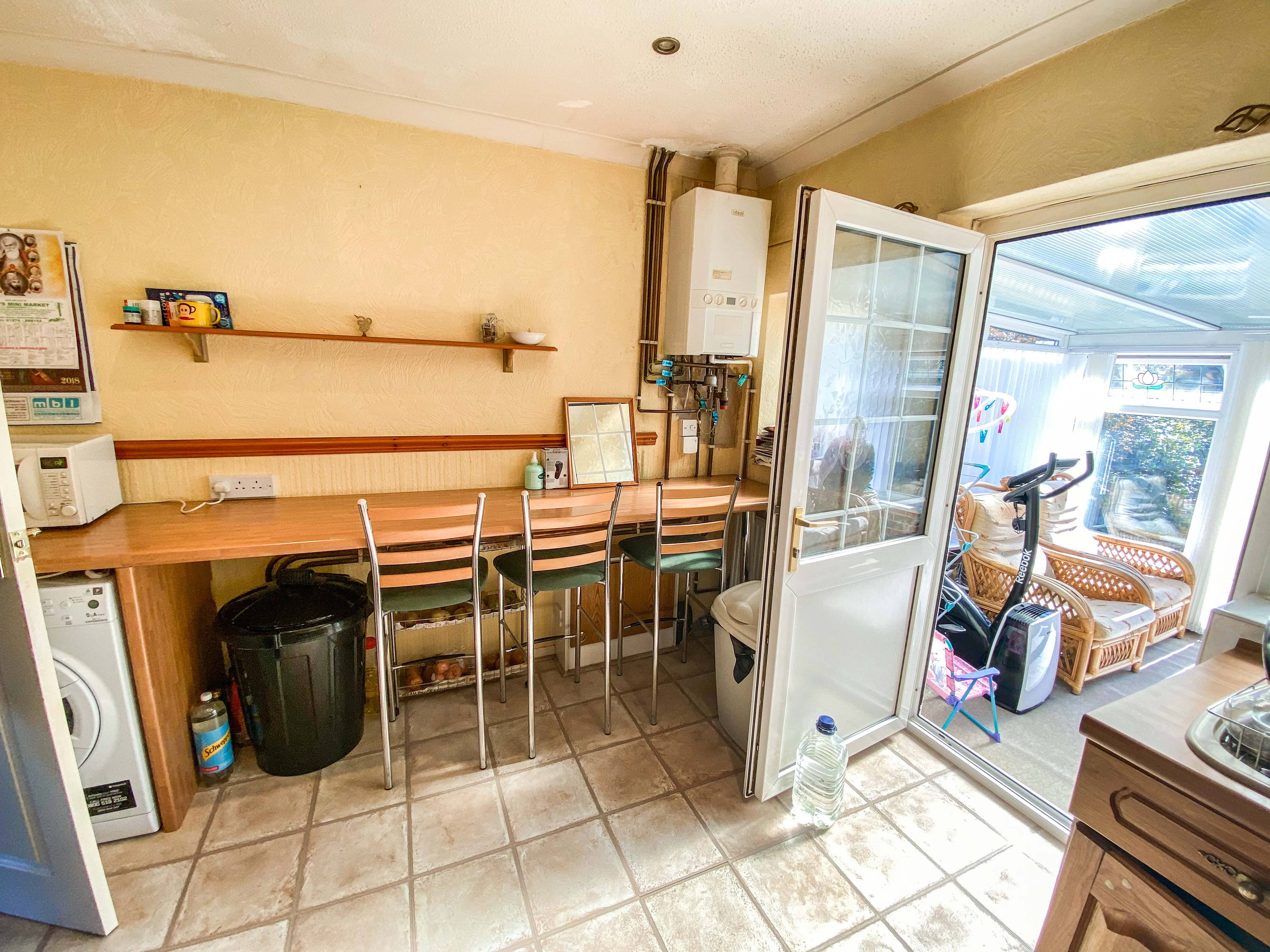 Kitchen/Breakfast