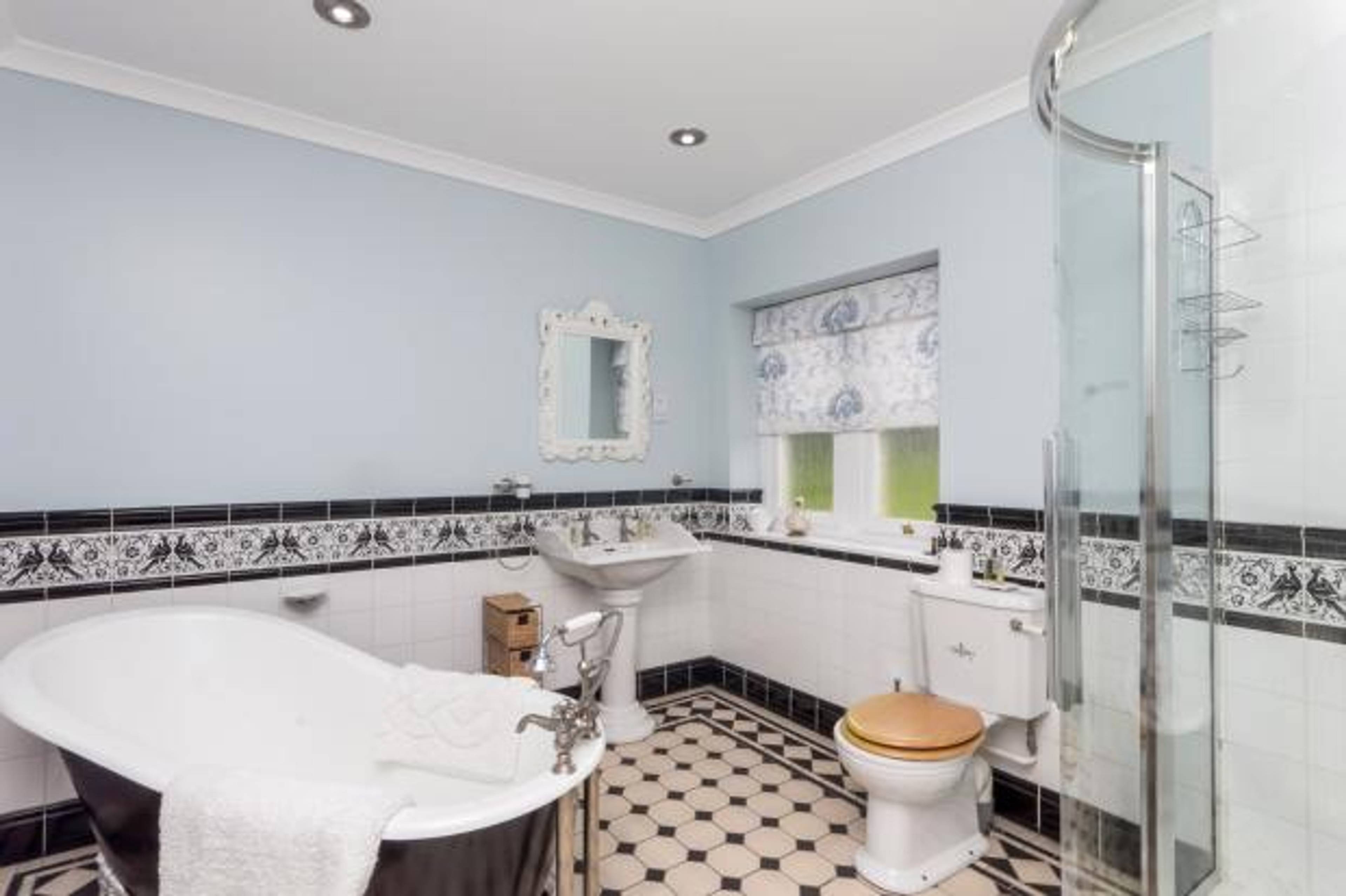 Master En-suite