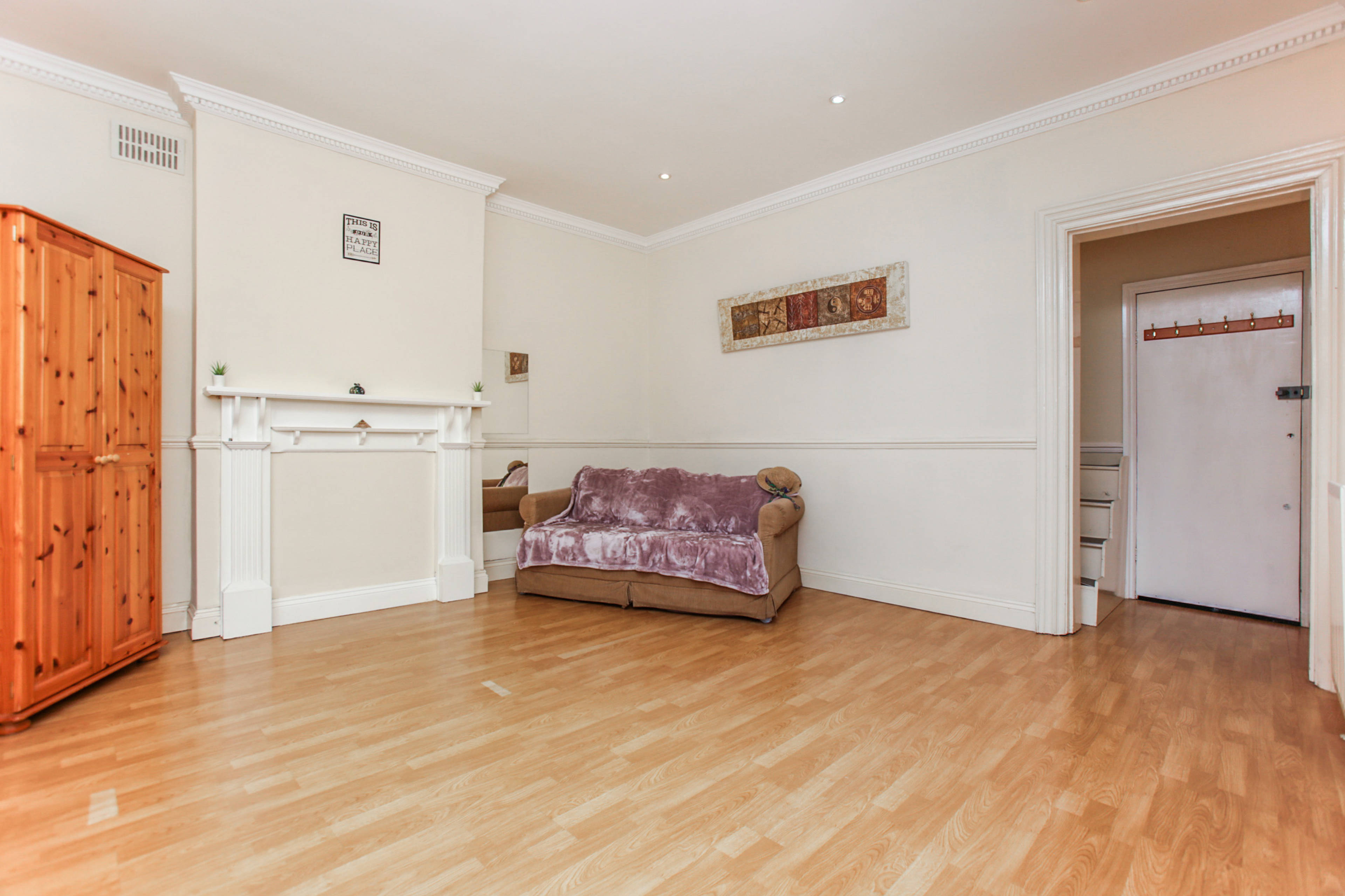 Bedroom/Lounge