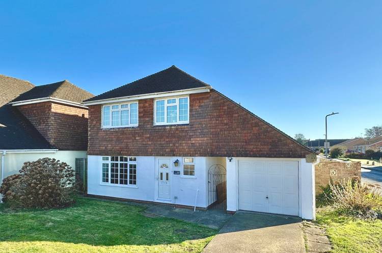 3 bedroom detached house