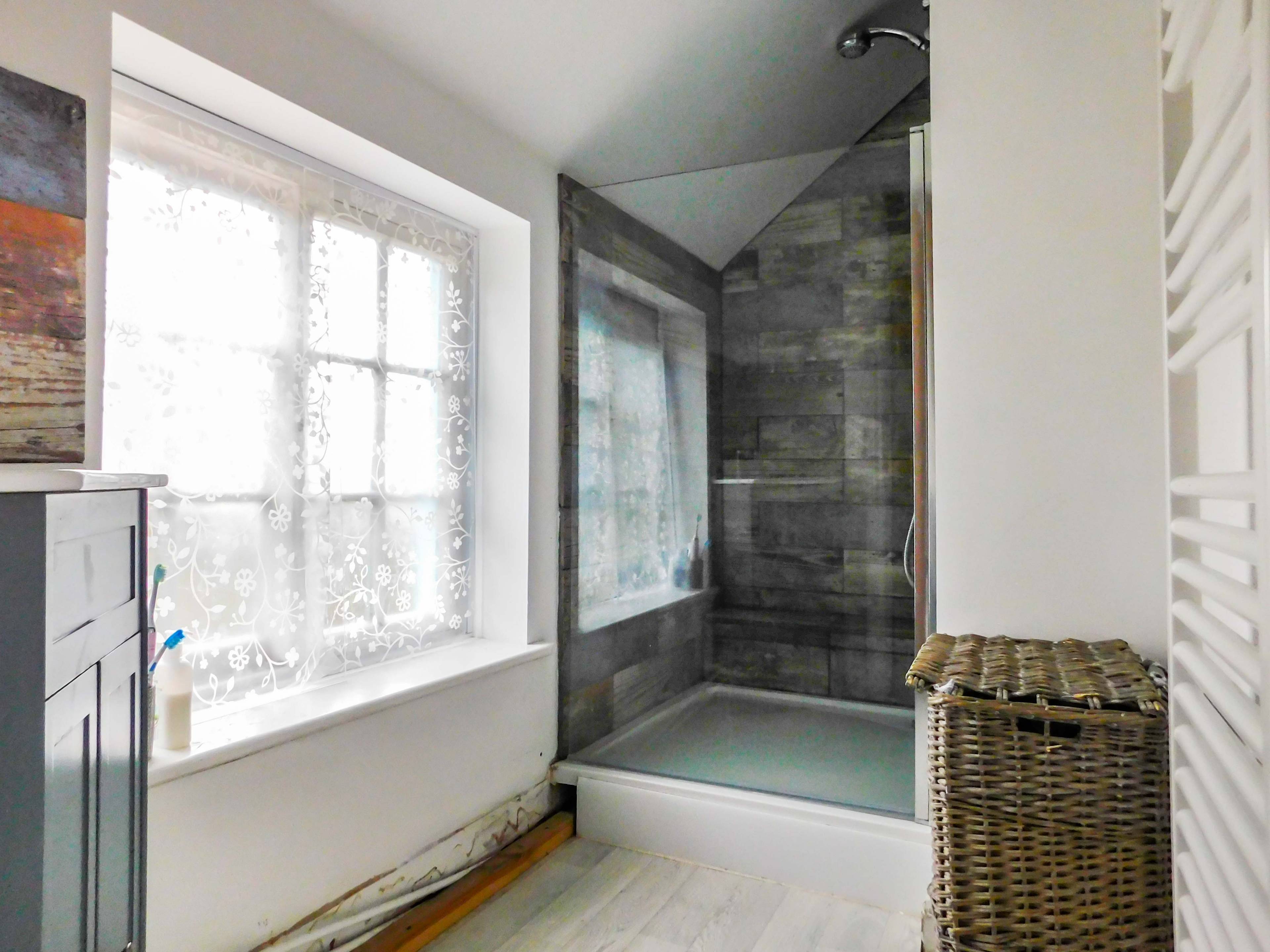 Master En-suite