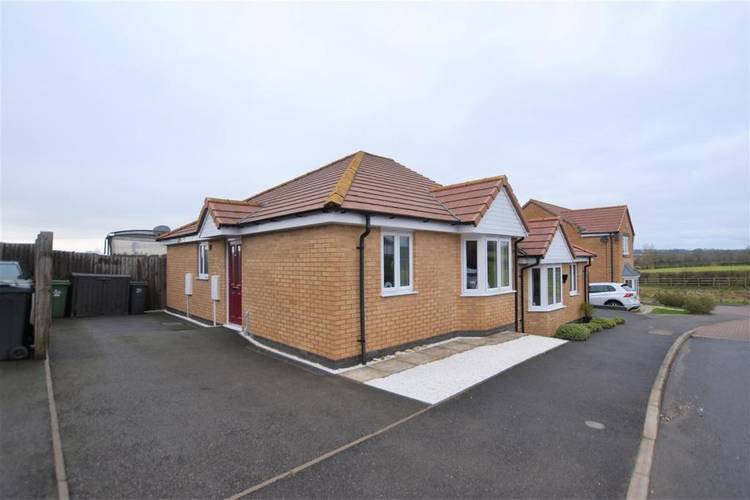 2 bedroom bungalow