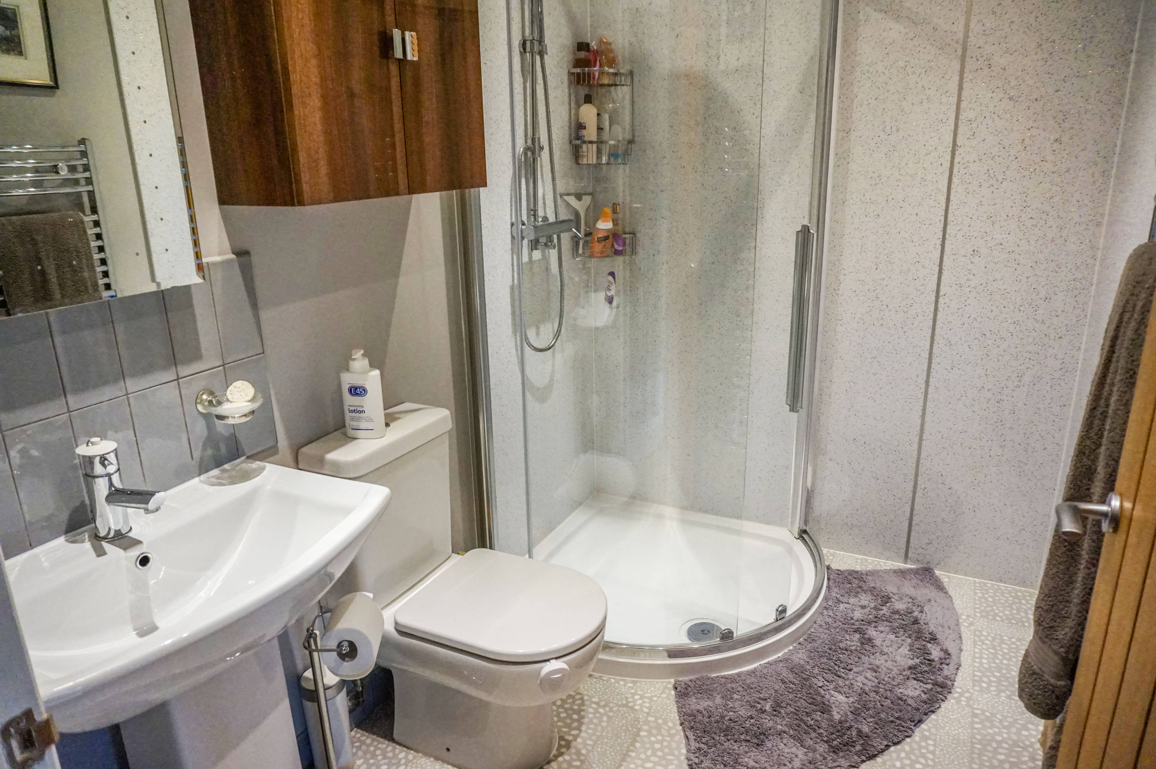 Master En-suite
