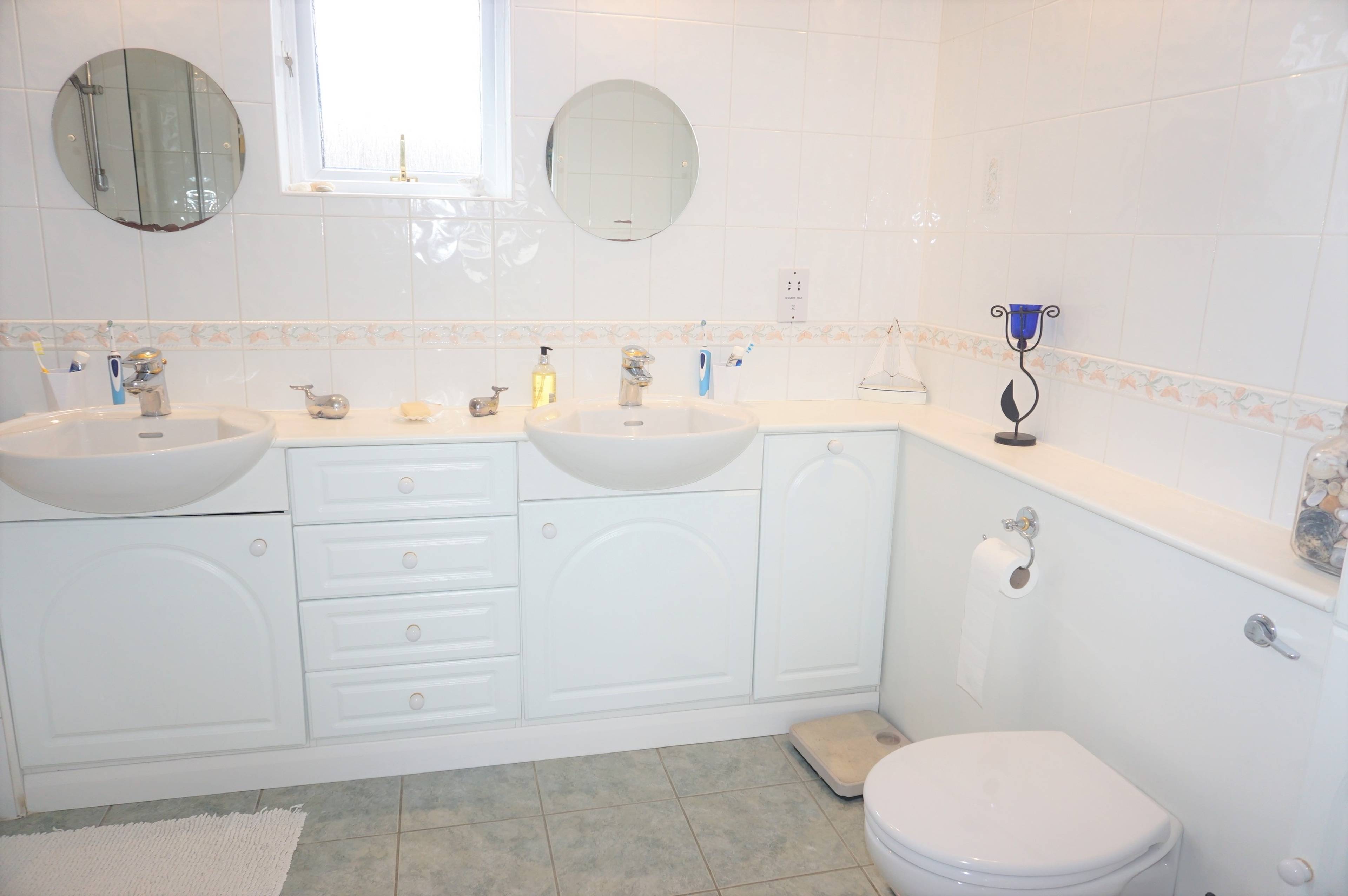Master En-suite
