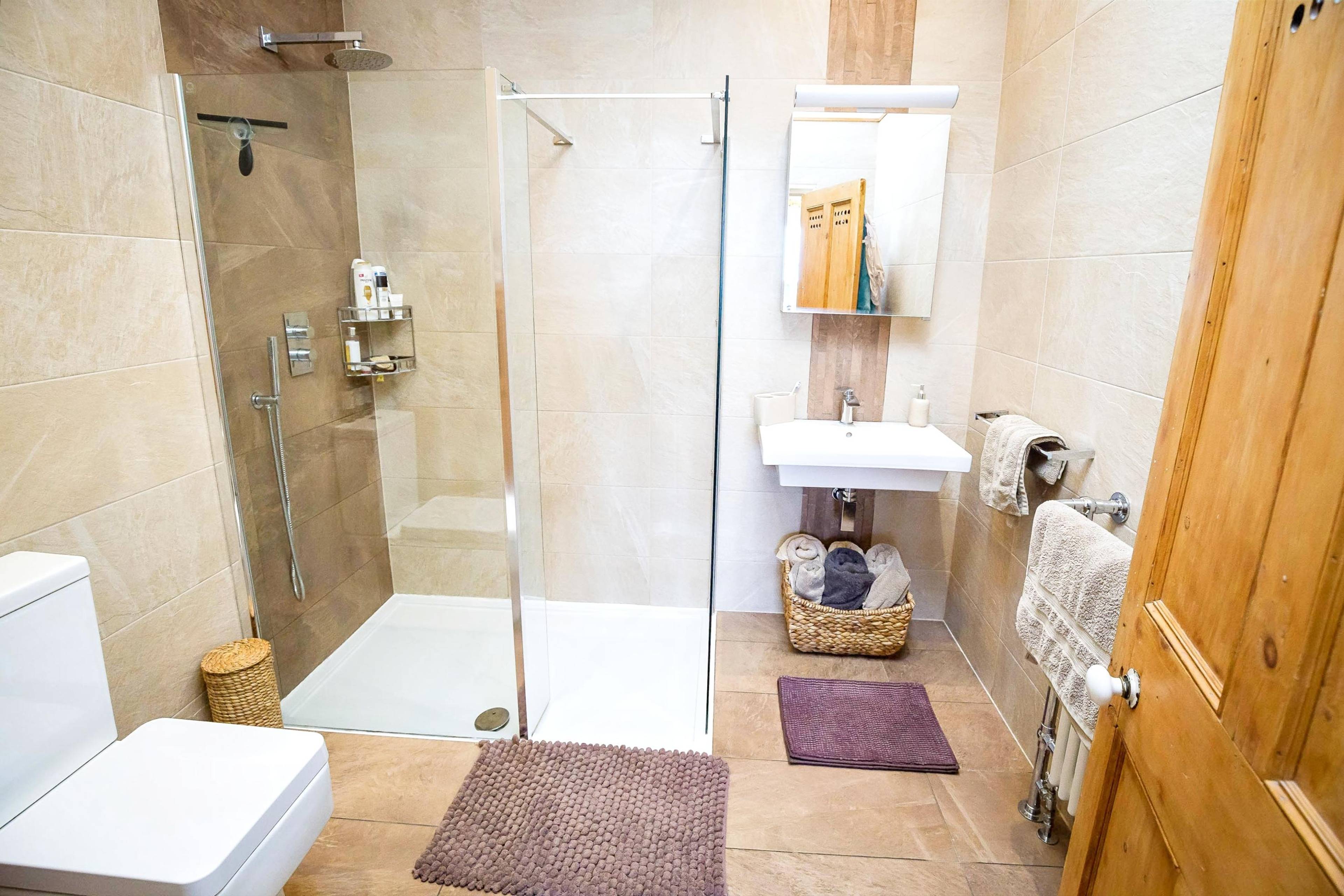 En-suite One