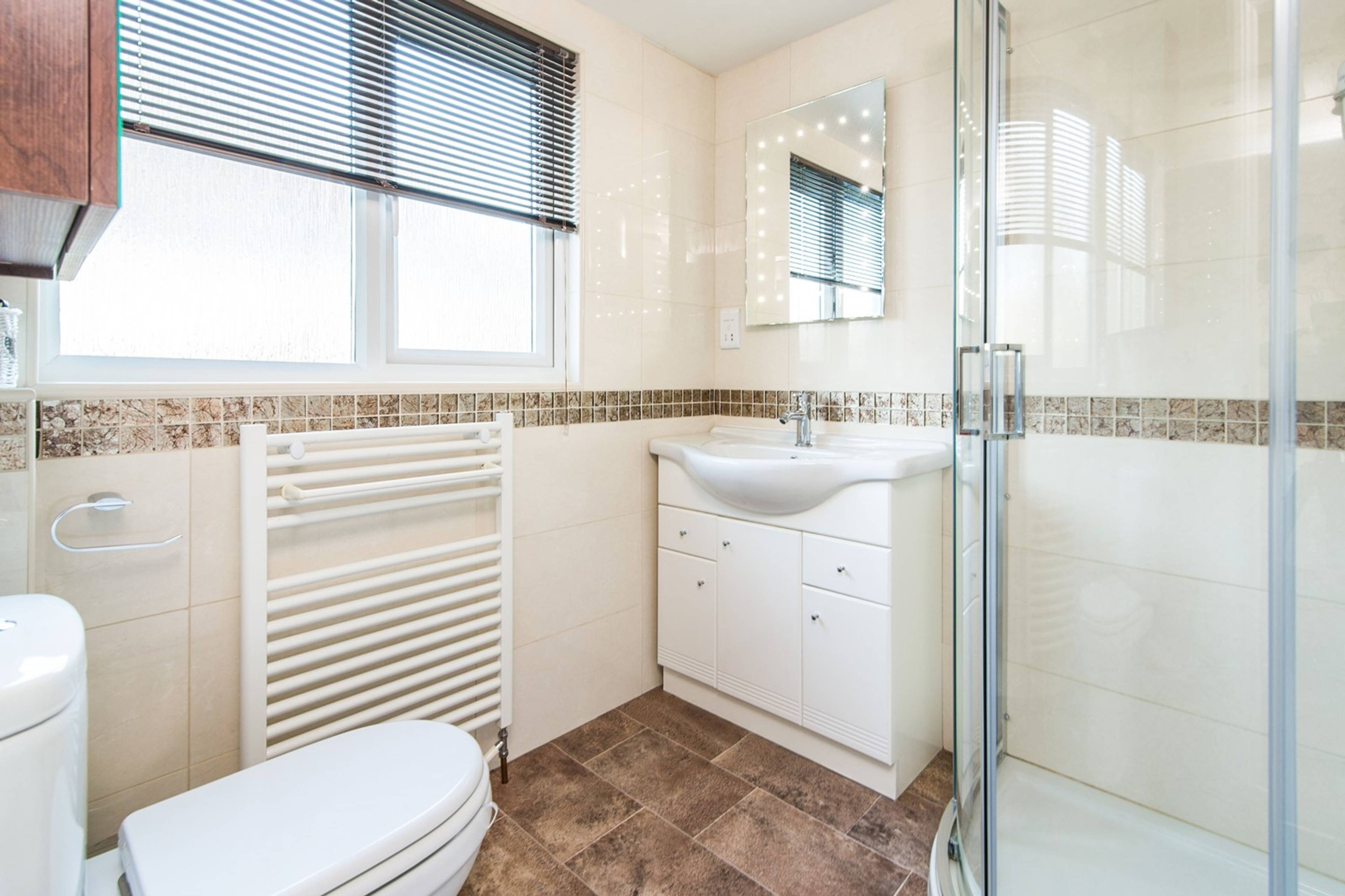 Master En-suite