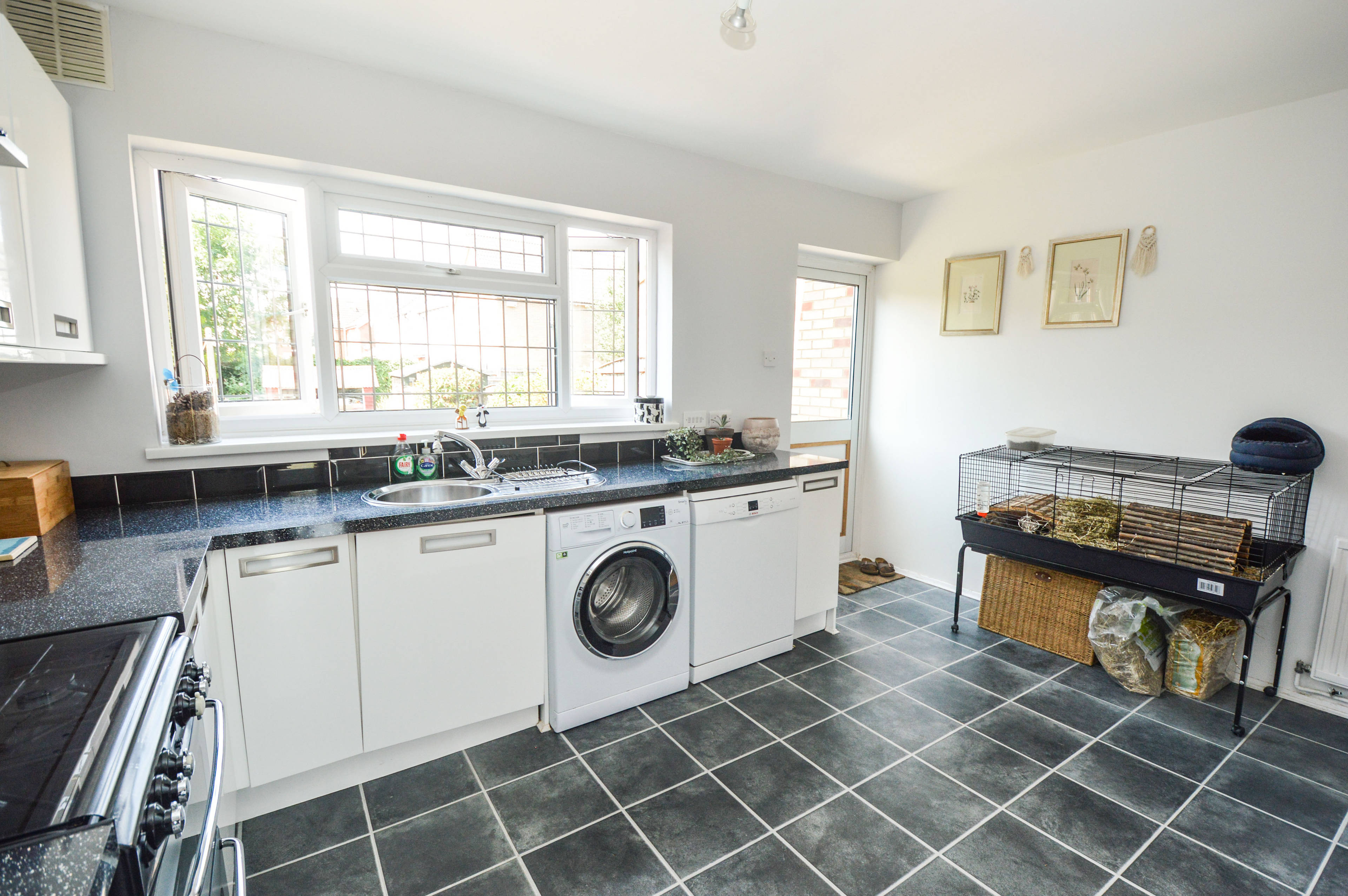 Kitchen/Breakfast