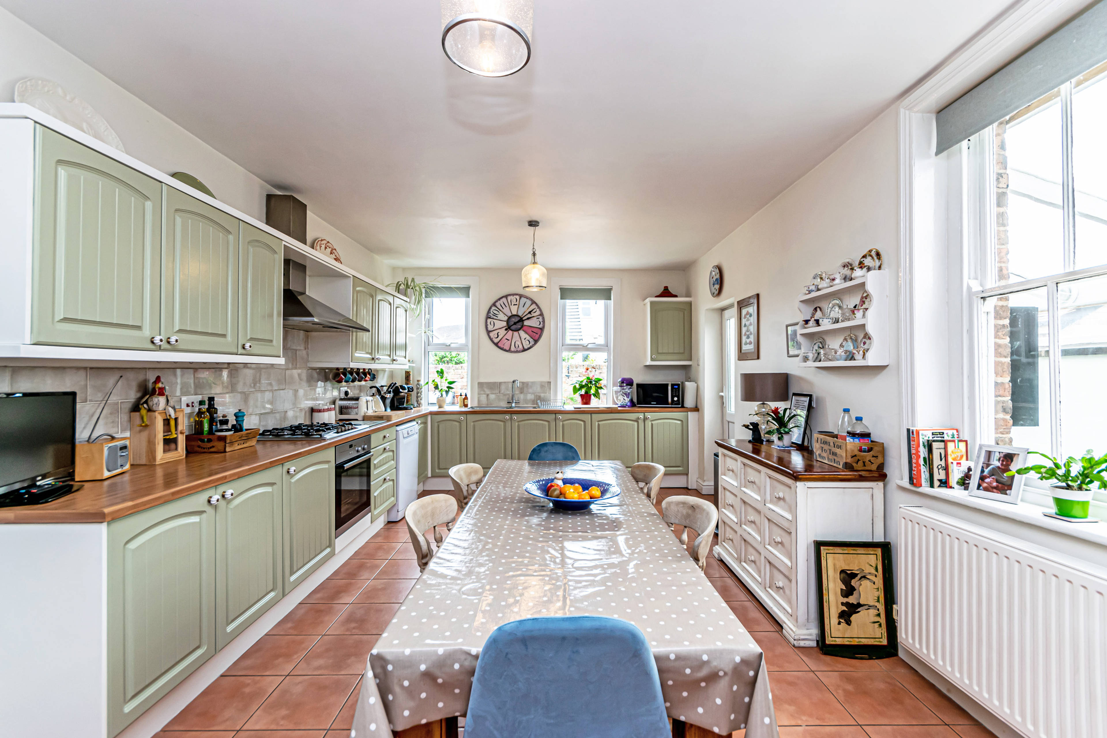 Kitchen/Dining Room