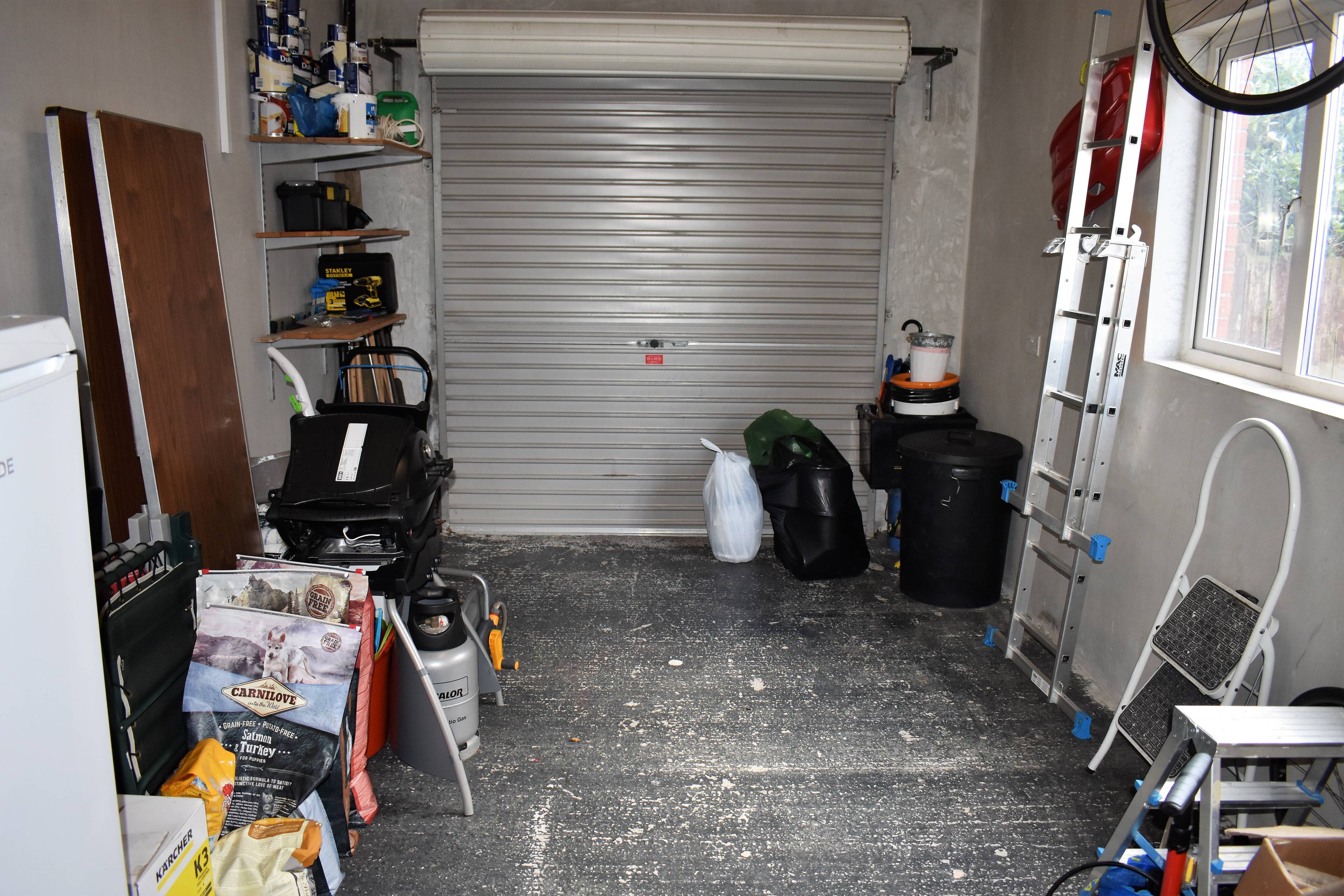 Integral Garage