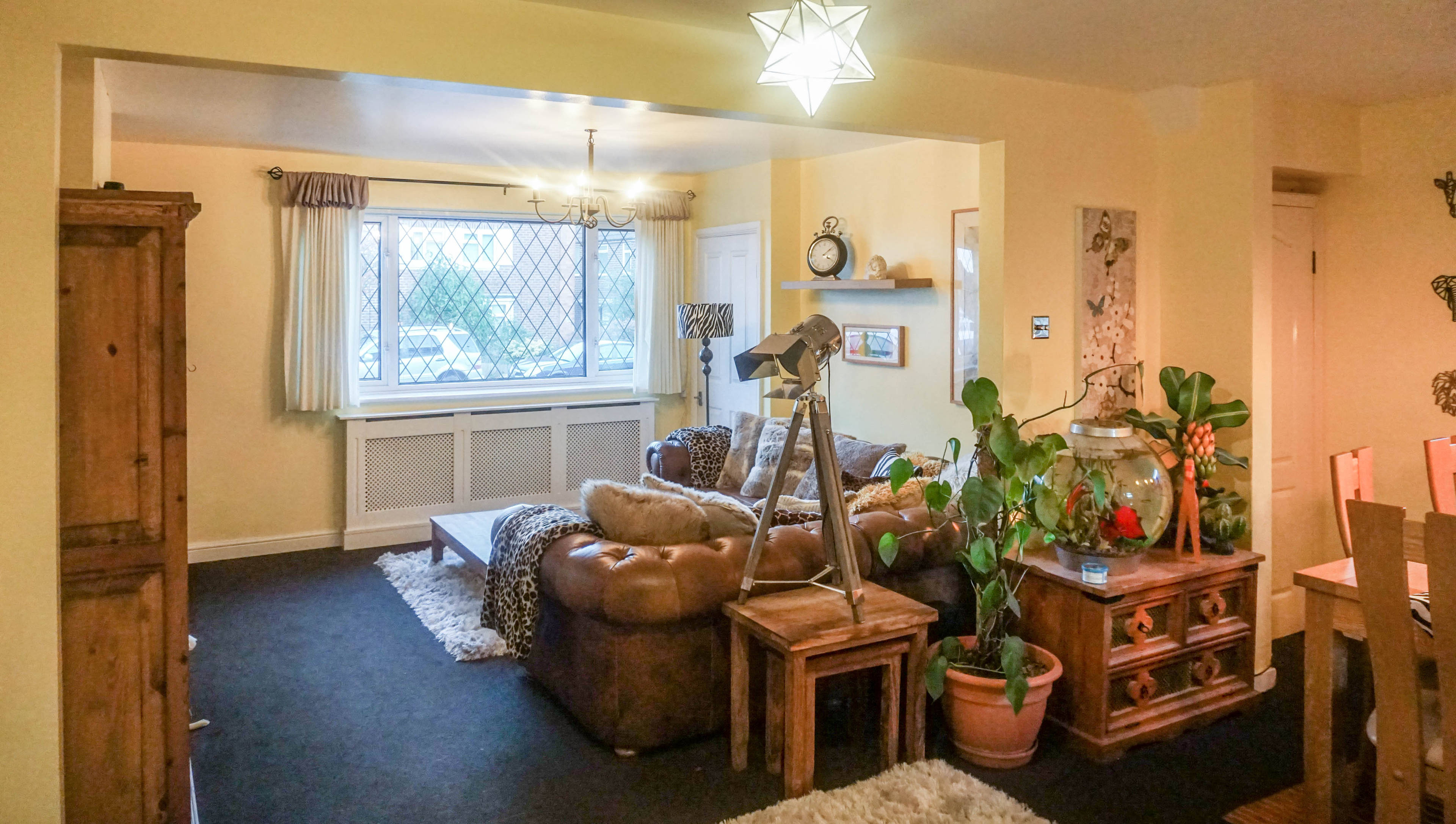 Lounge/Dining Room