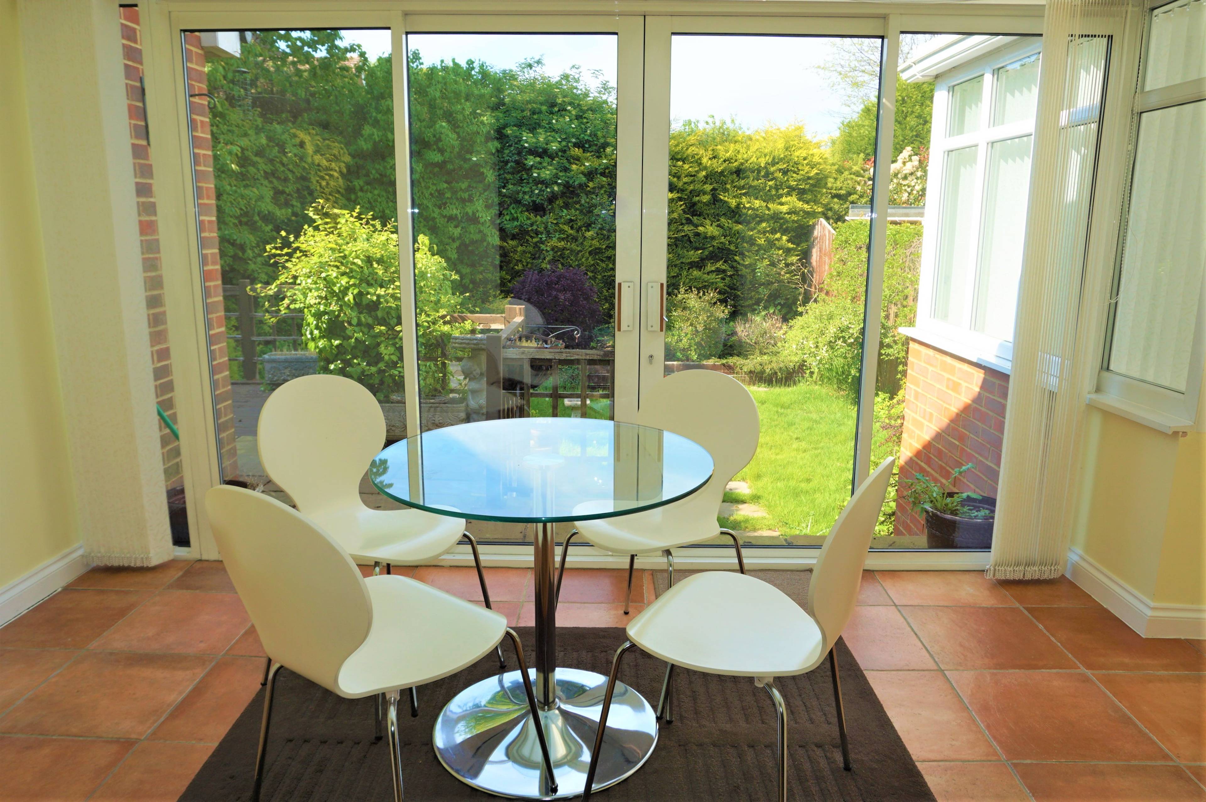Breakfast Room