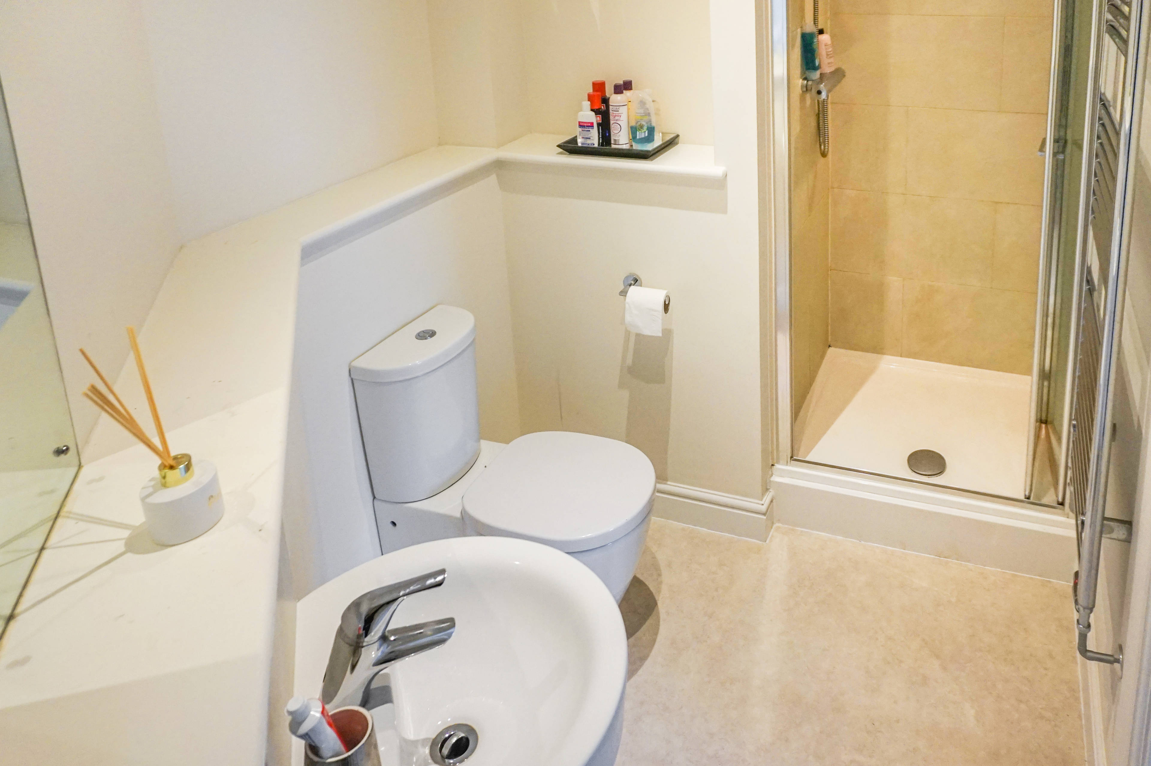 Master En-suite