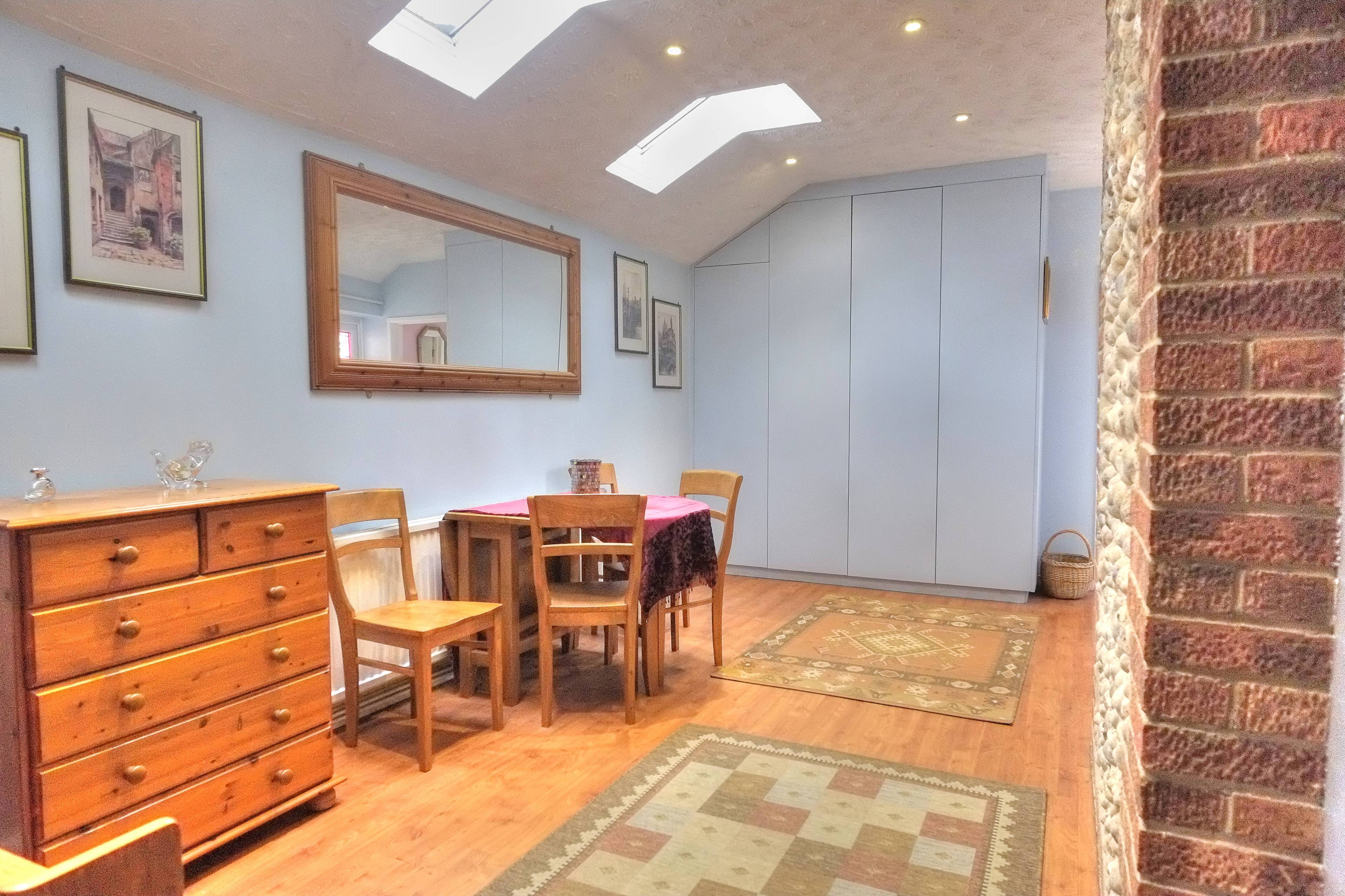 Annexe Dining Room