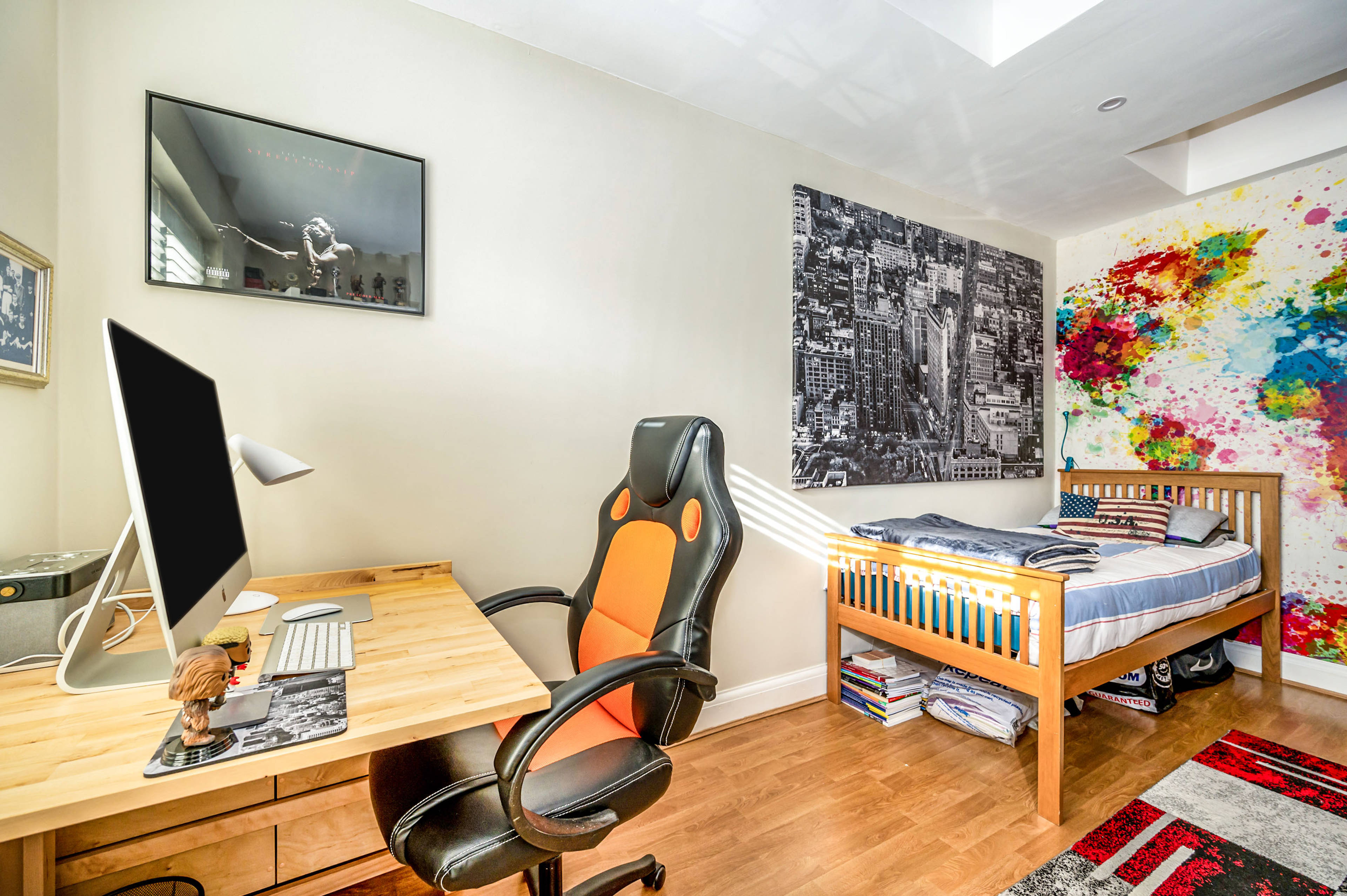 Reception/Bedroom