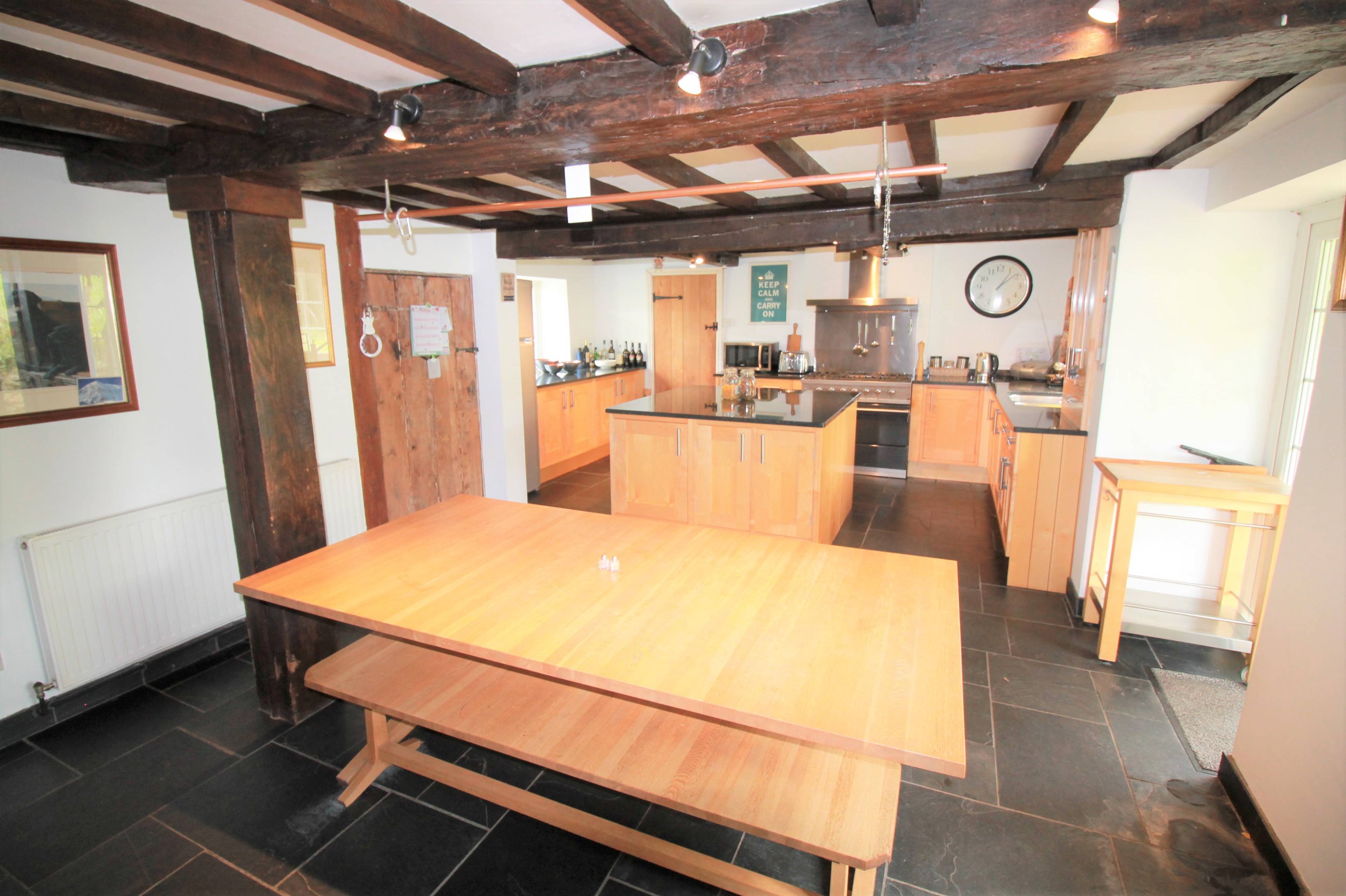 Kitchen/Dining Room