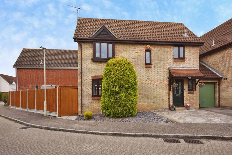 3 bedroom link detached house
