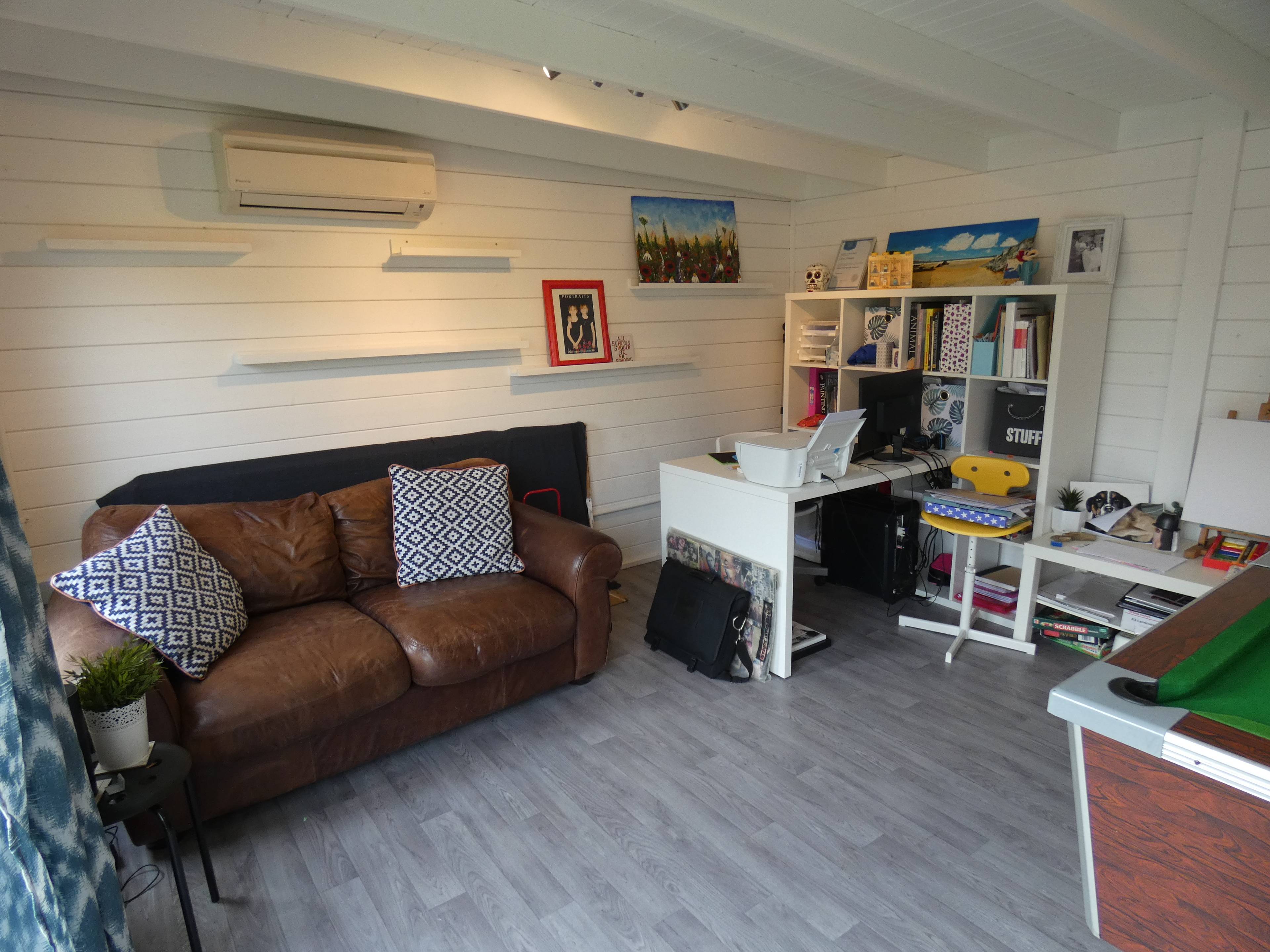 Log Cabin