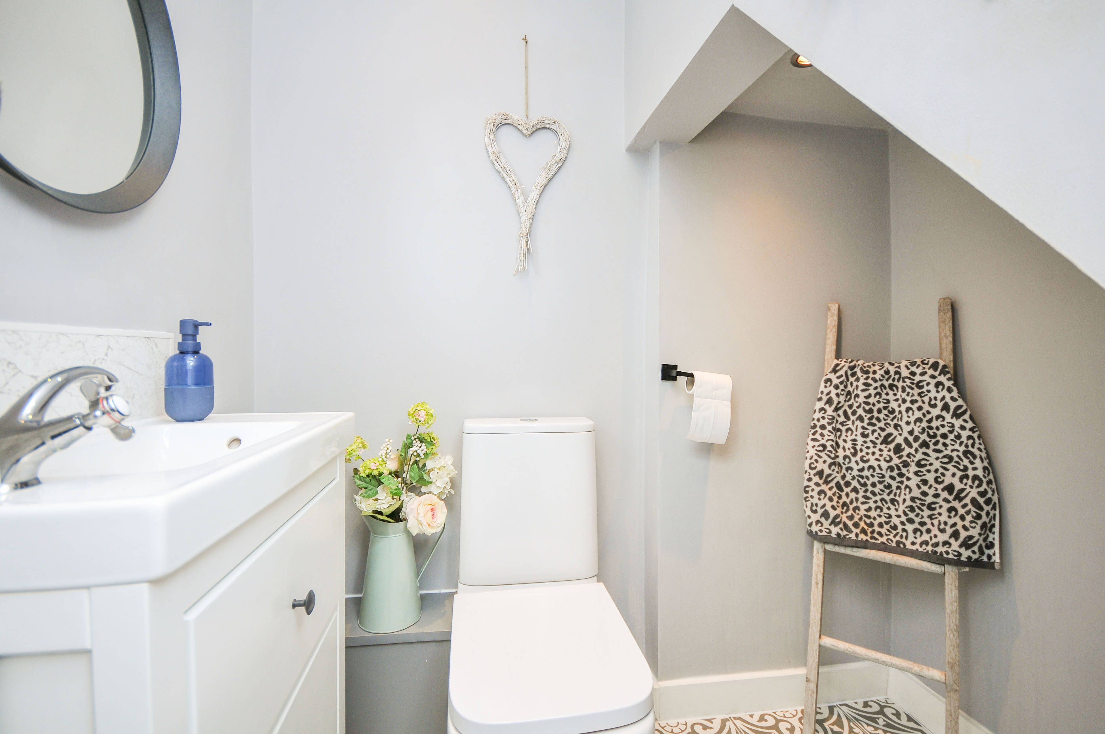 Cloak Room