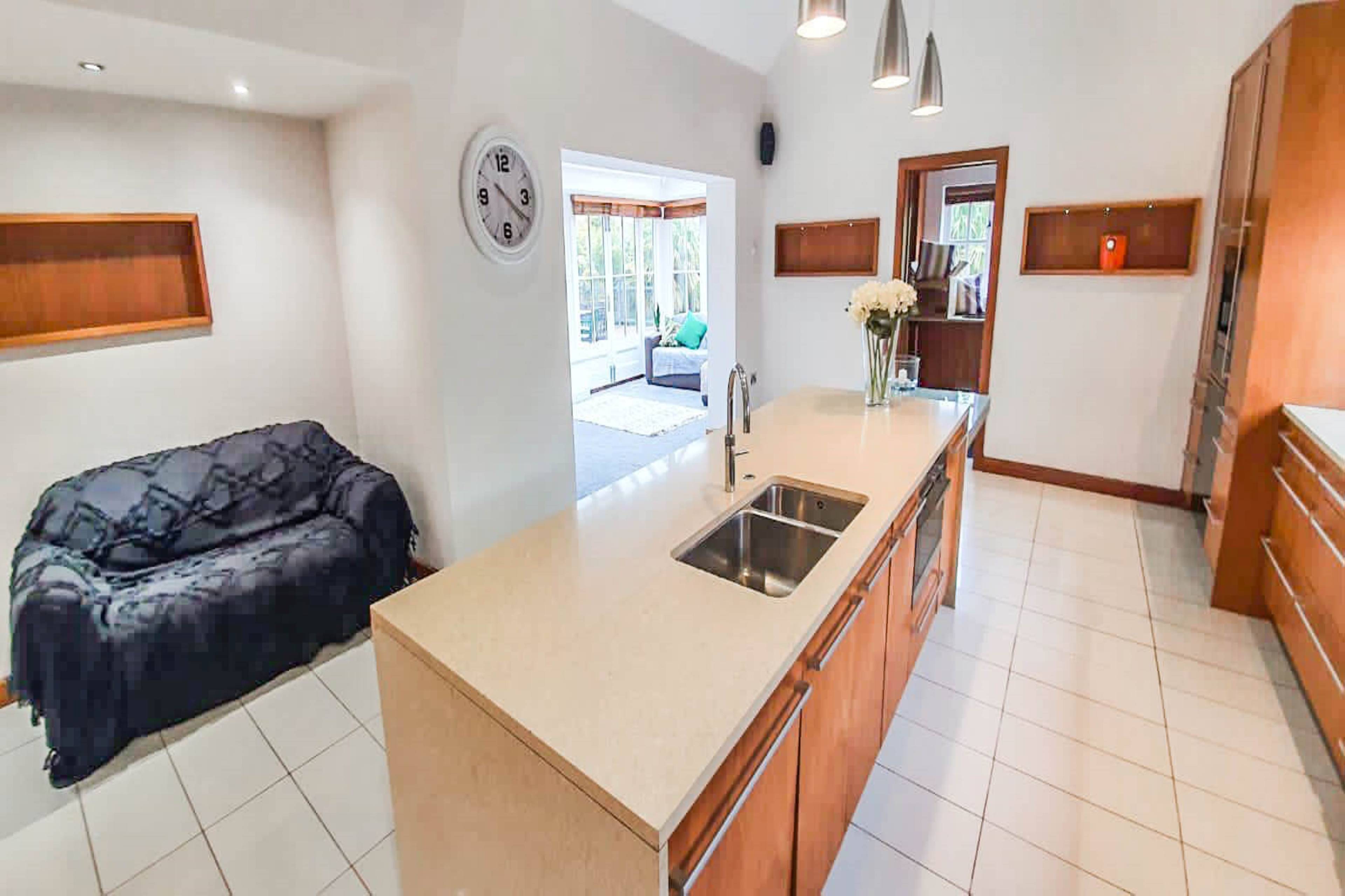 Kitchen/Breakfast
