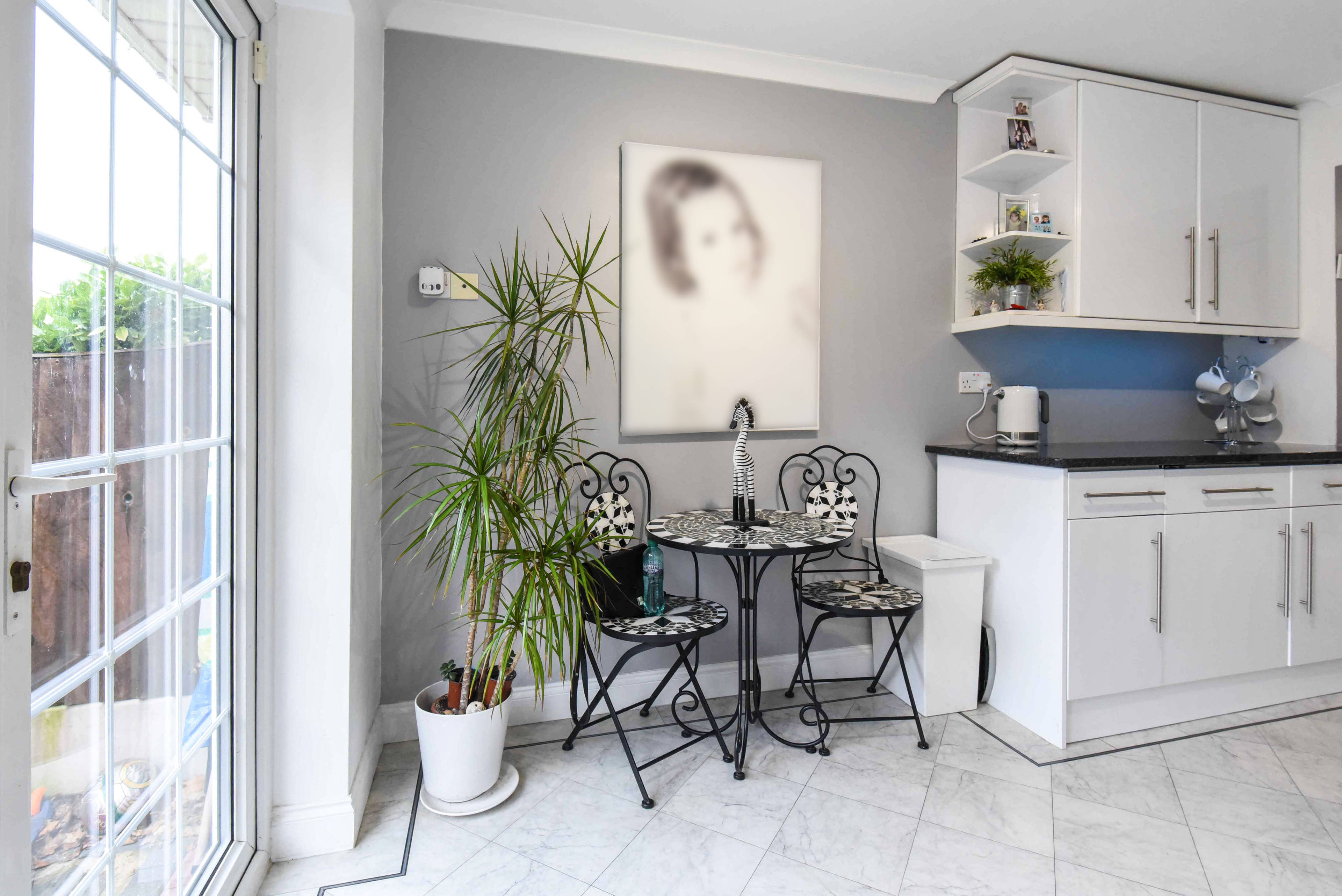 Breakfast Room