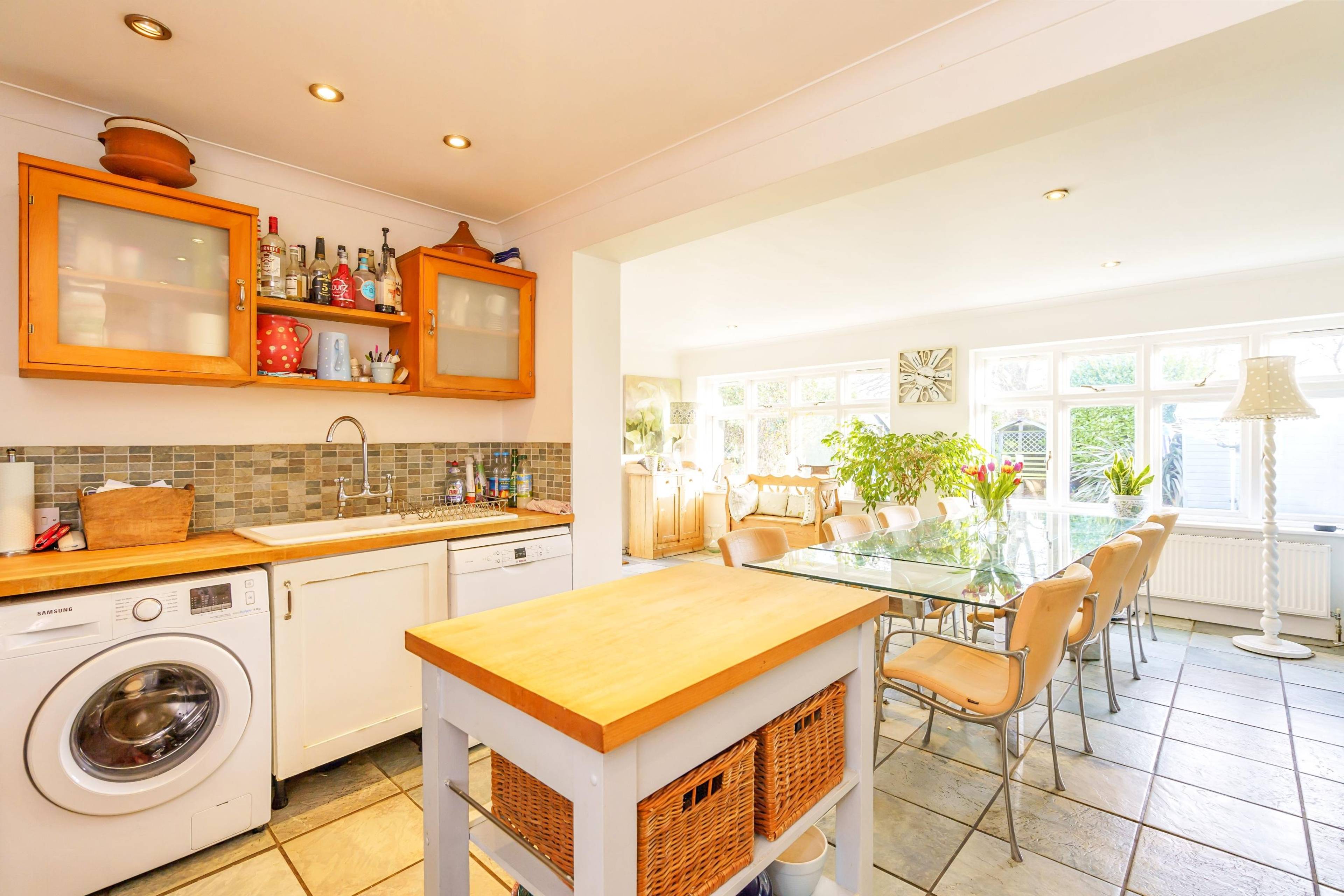Kitchen/Dining Room