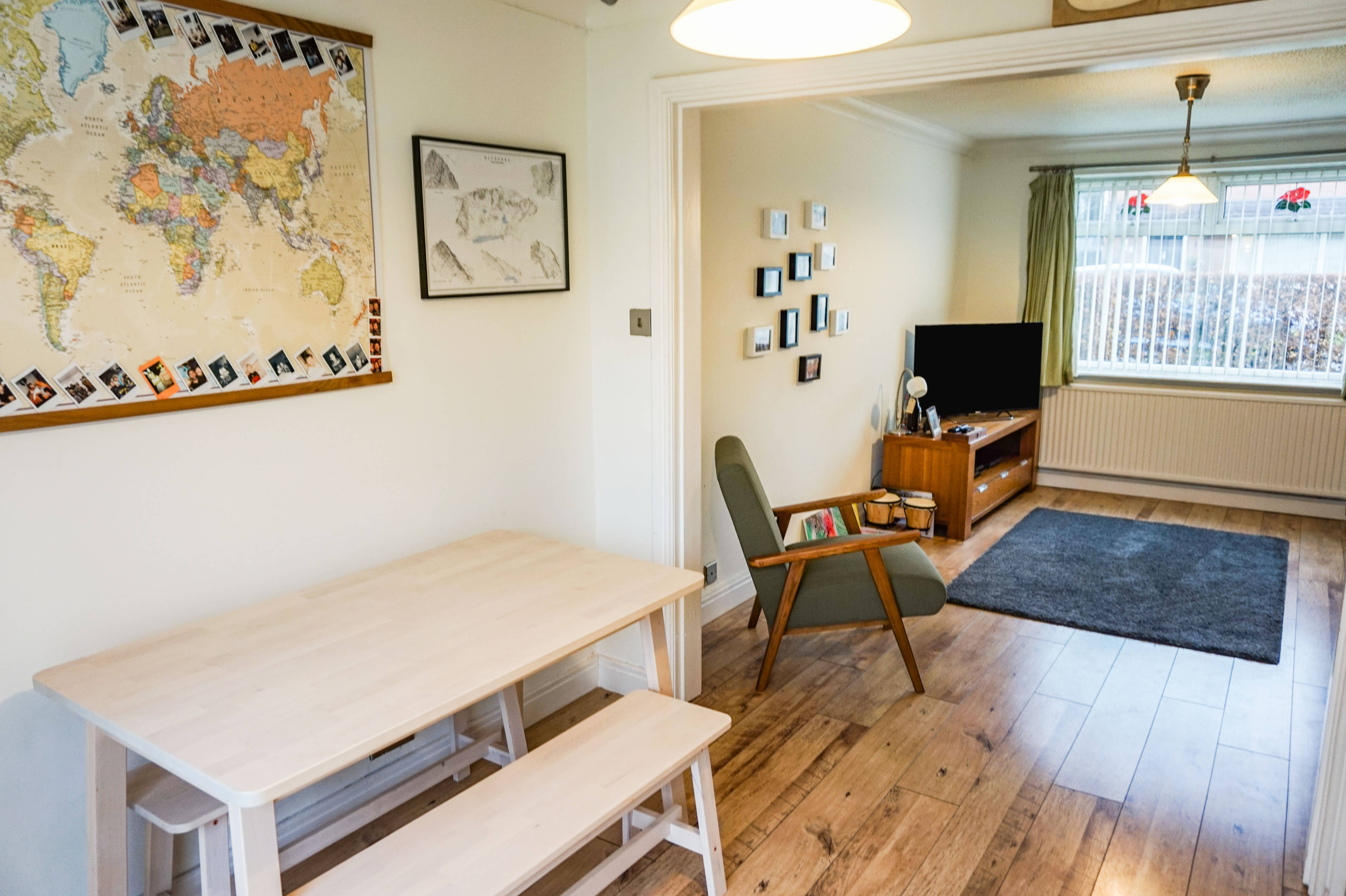 Lounge/Dining Room