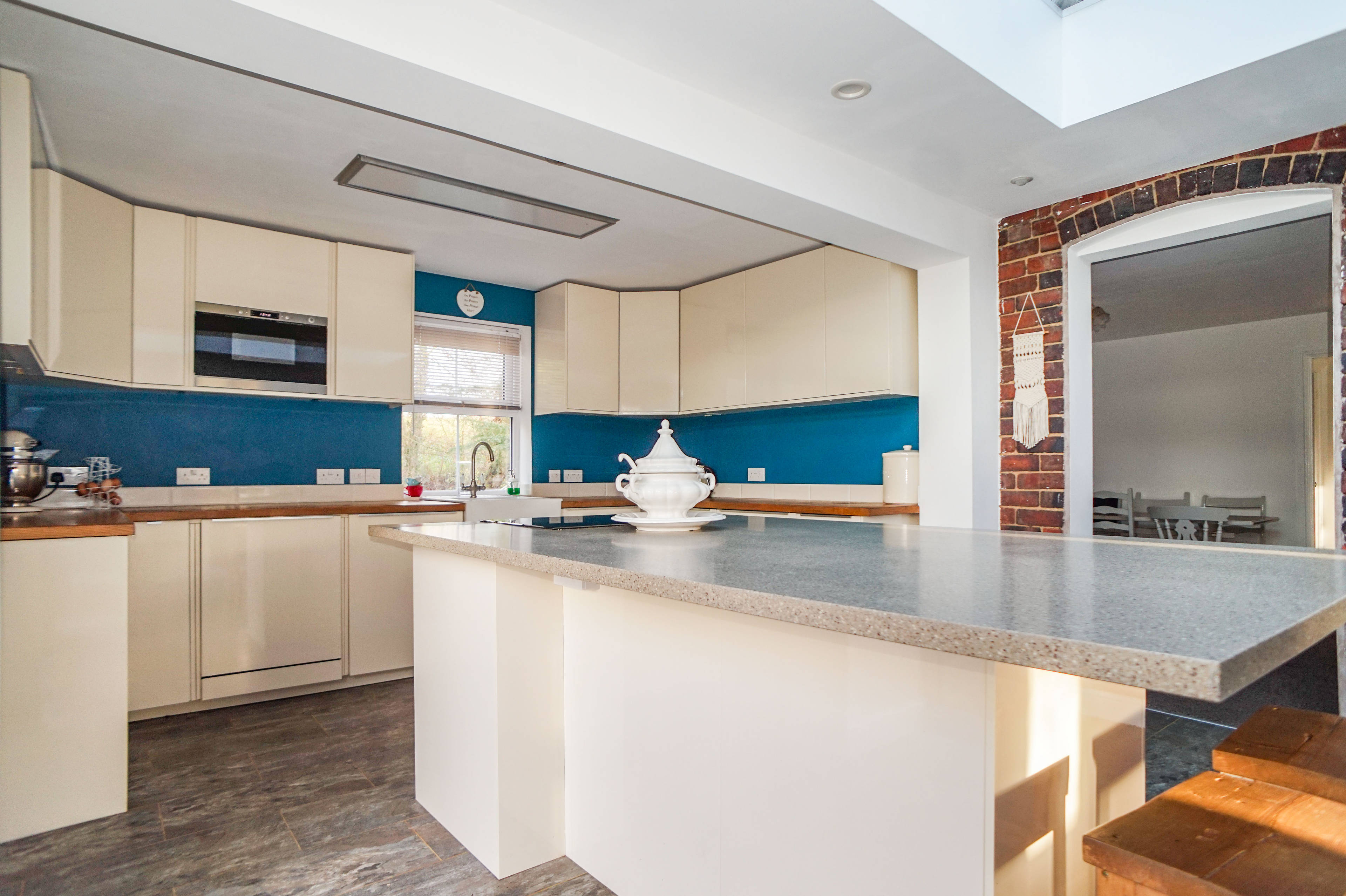 Kitchen/Breakfast
