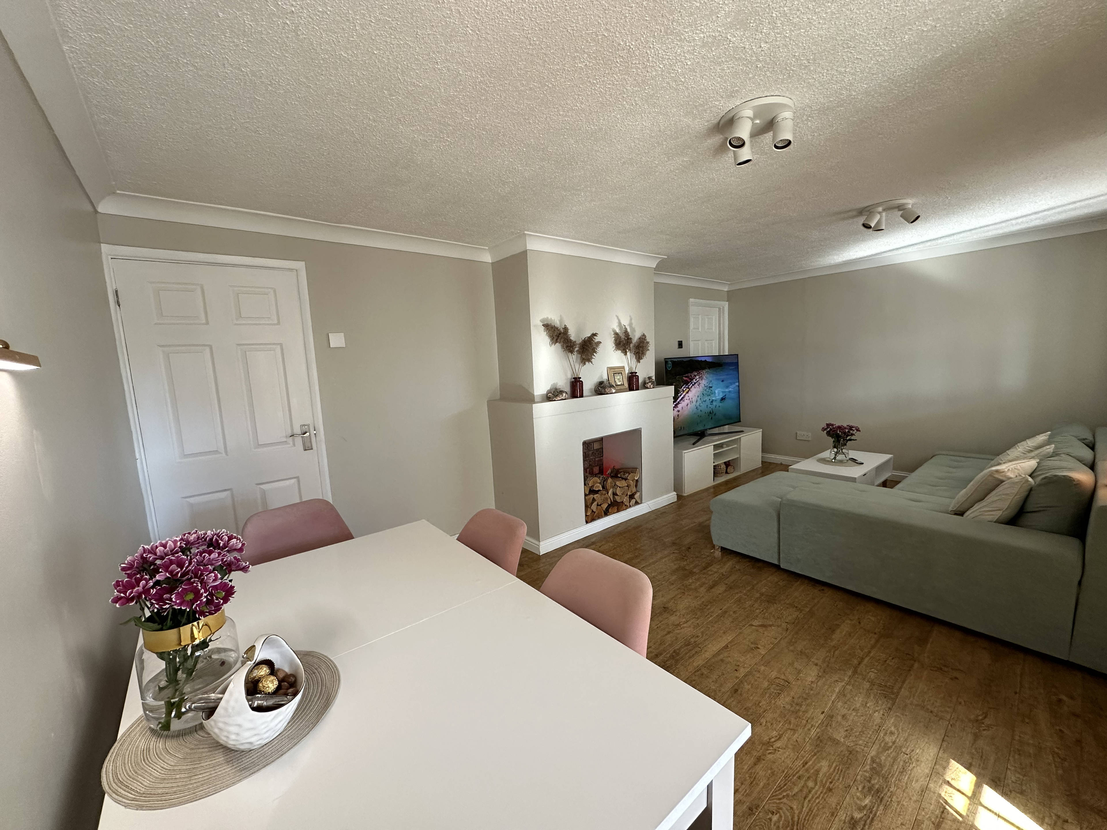 Living / Dining Room