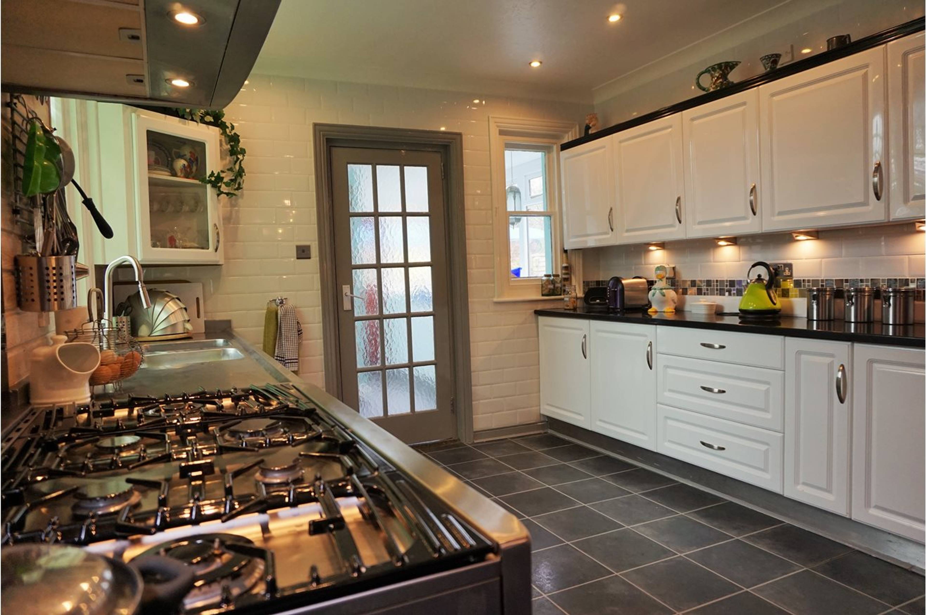 Kitchen / Breakfast