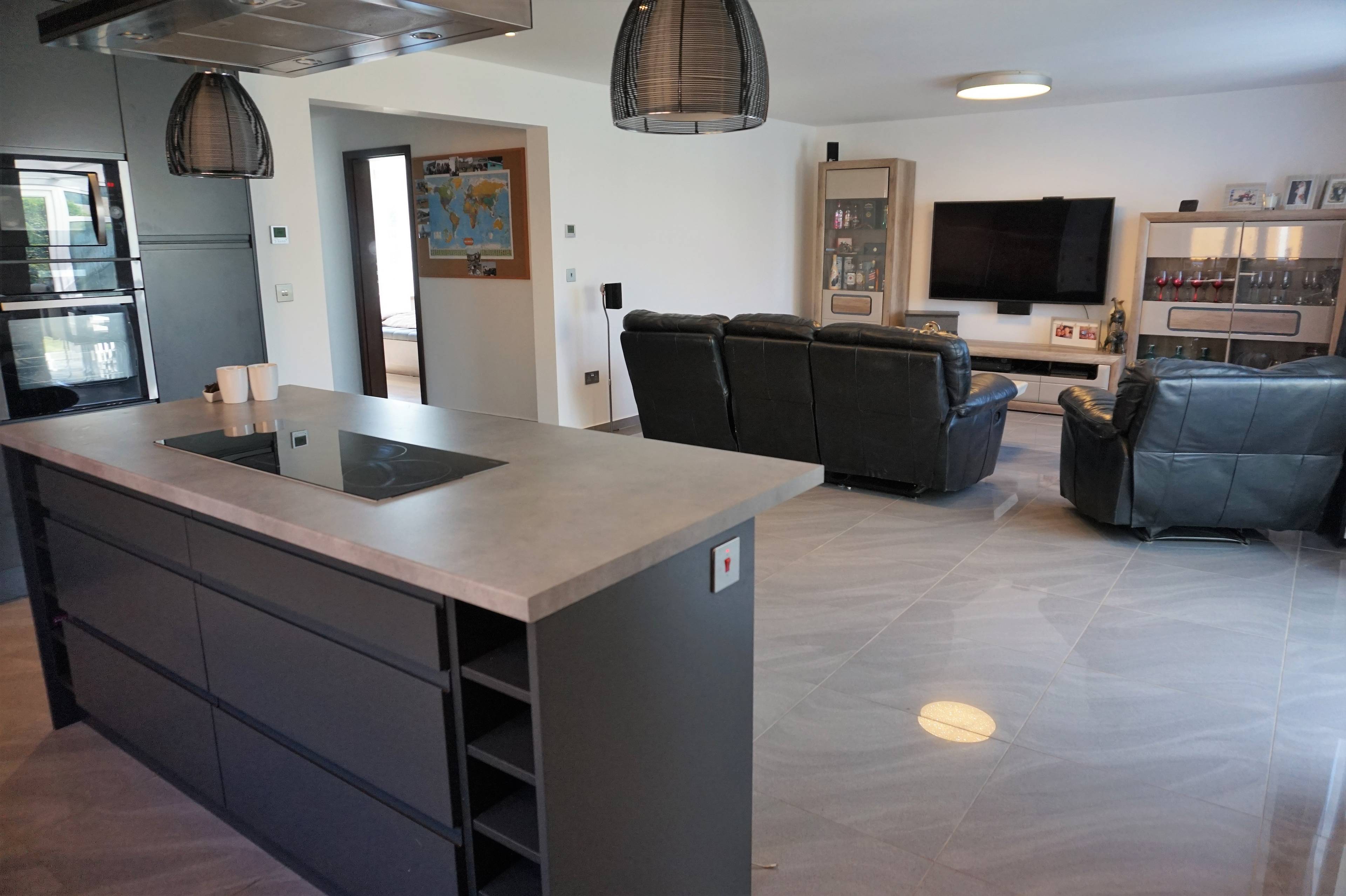 Kitchen/Family Room