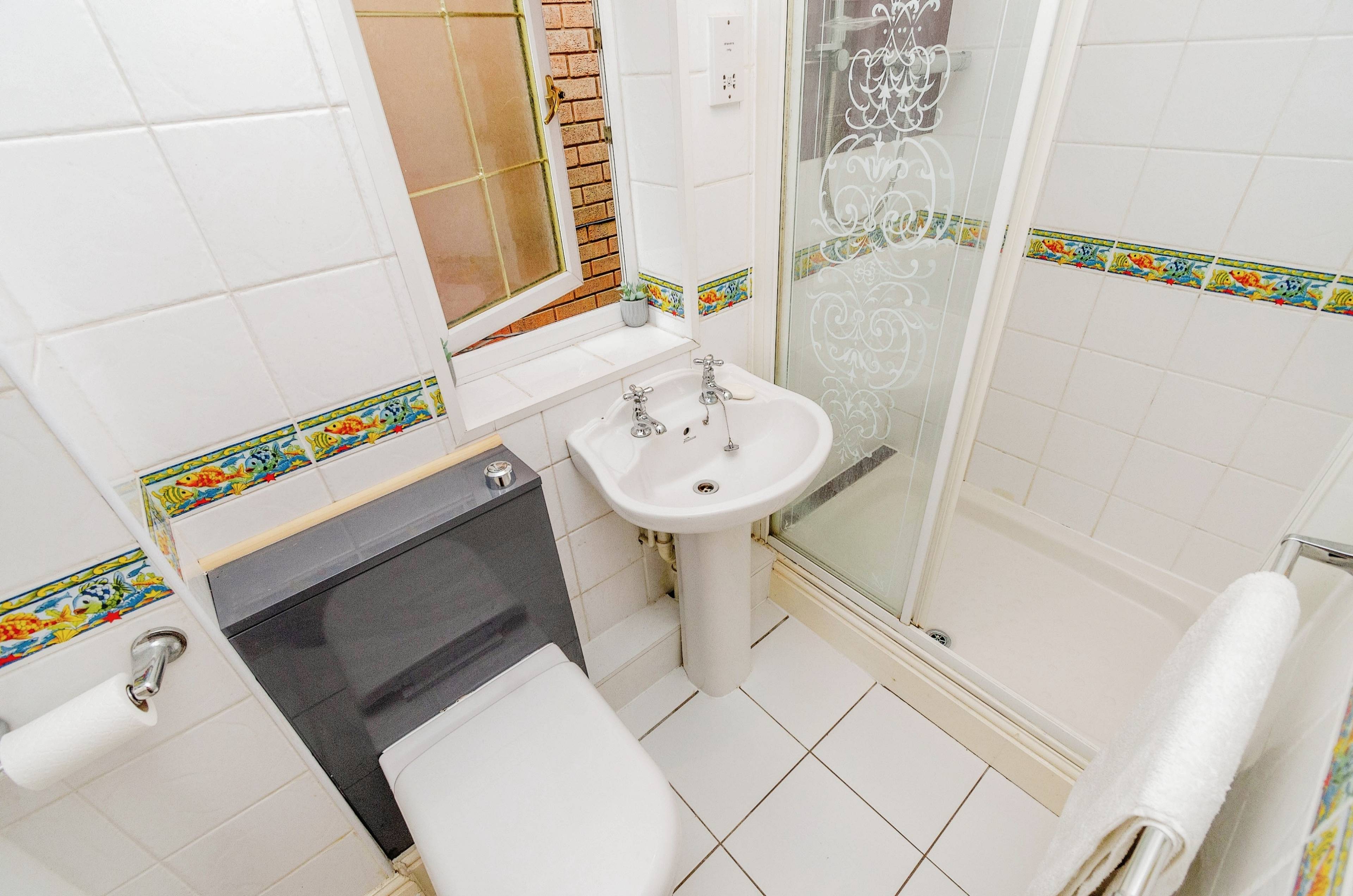 En-suite Shower Room