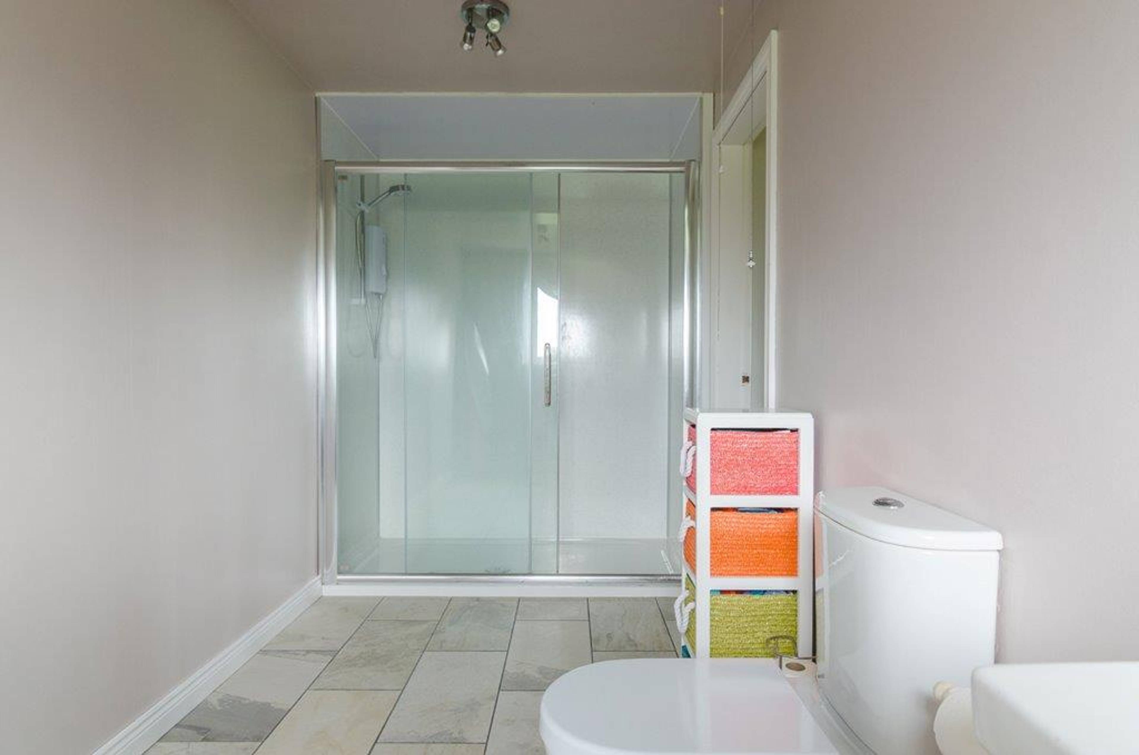 Master En-suite