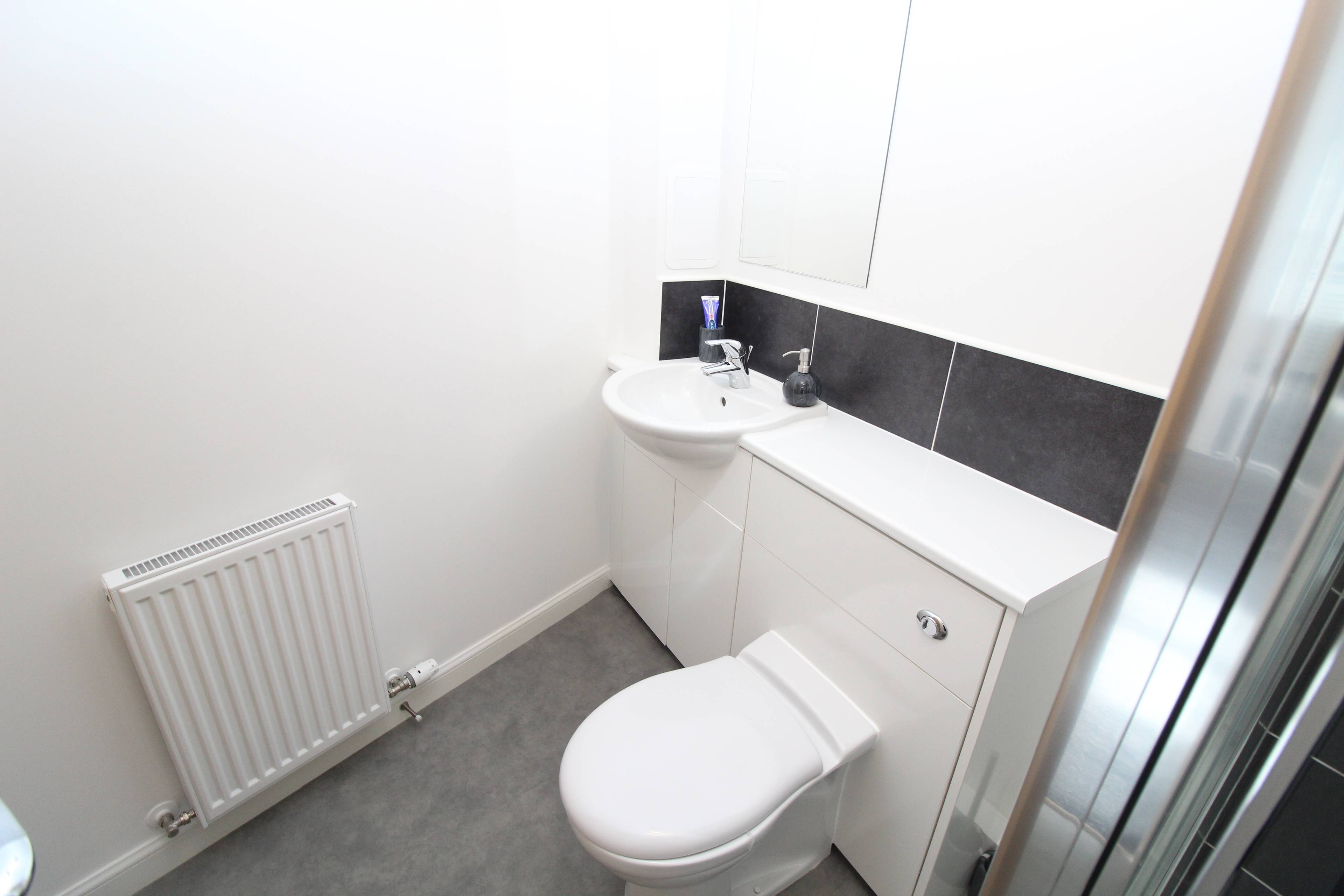 Master En-suite