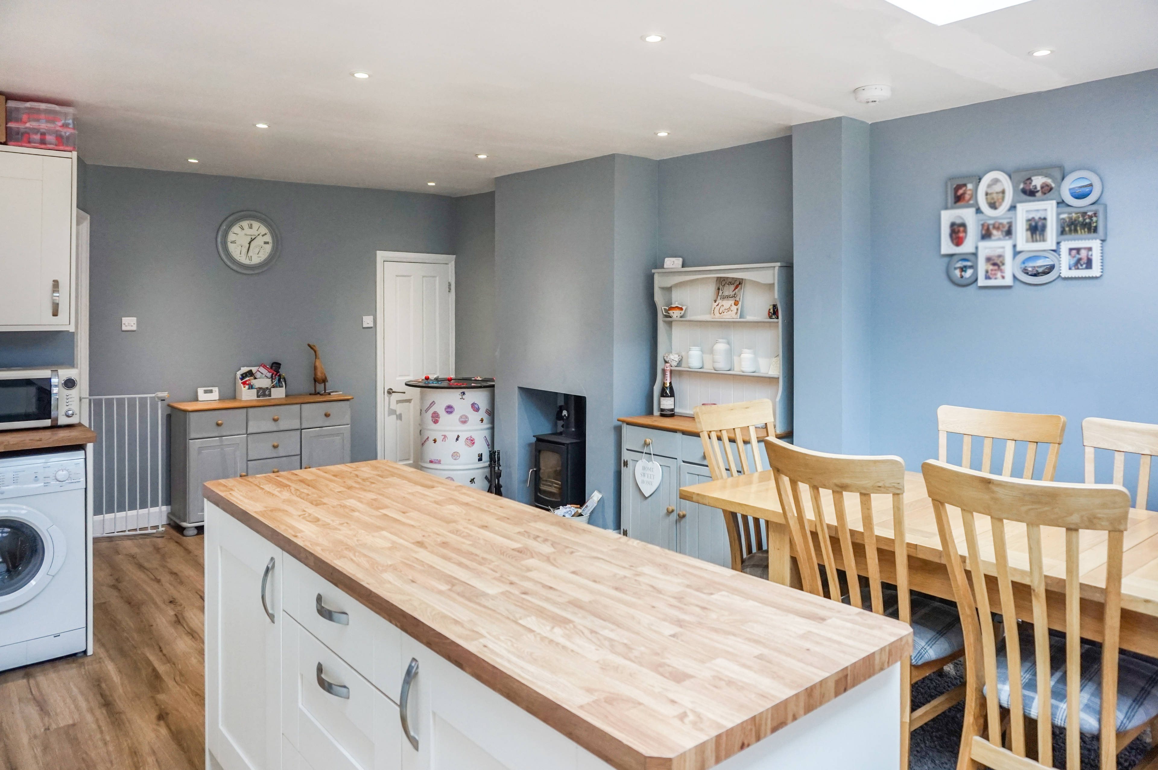 Kitchen/Family Room