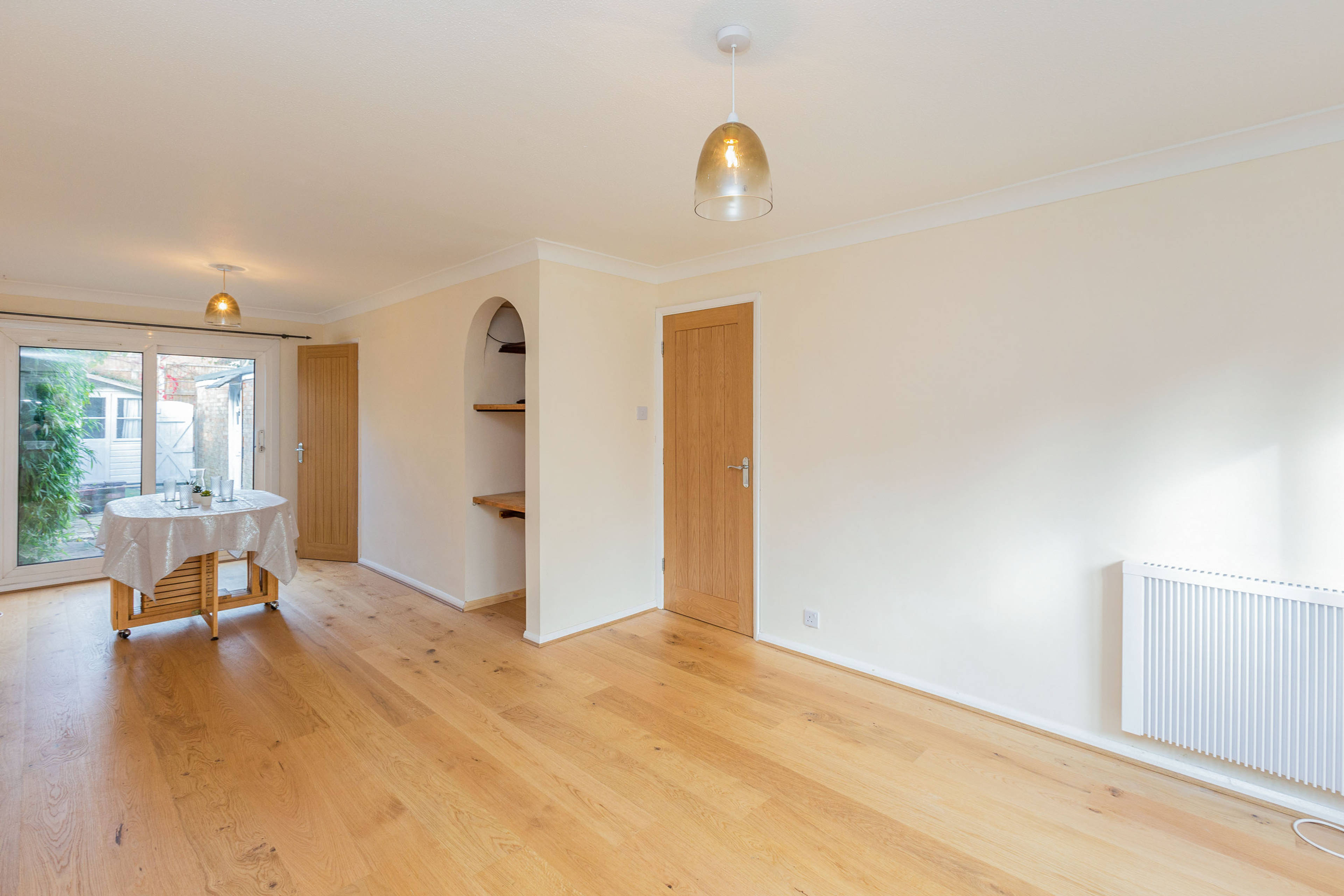 Lounge/Dining Room