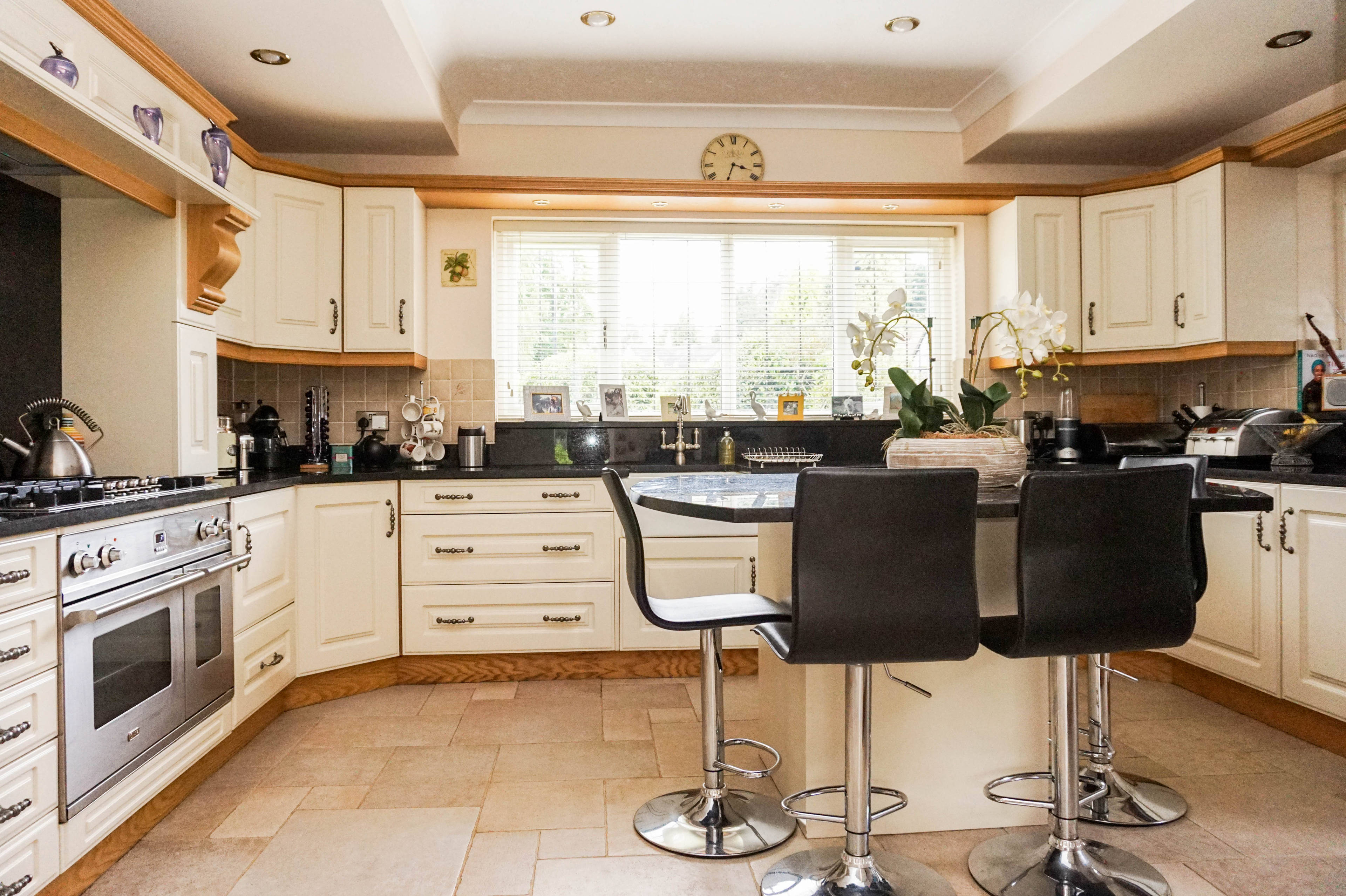 Kitchen/Breakfast
