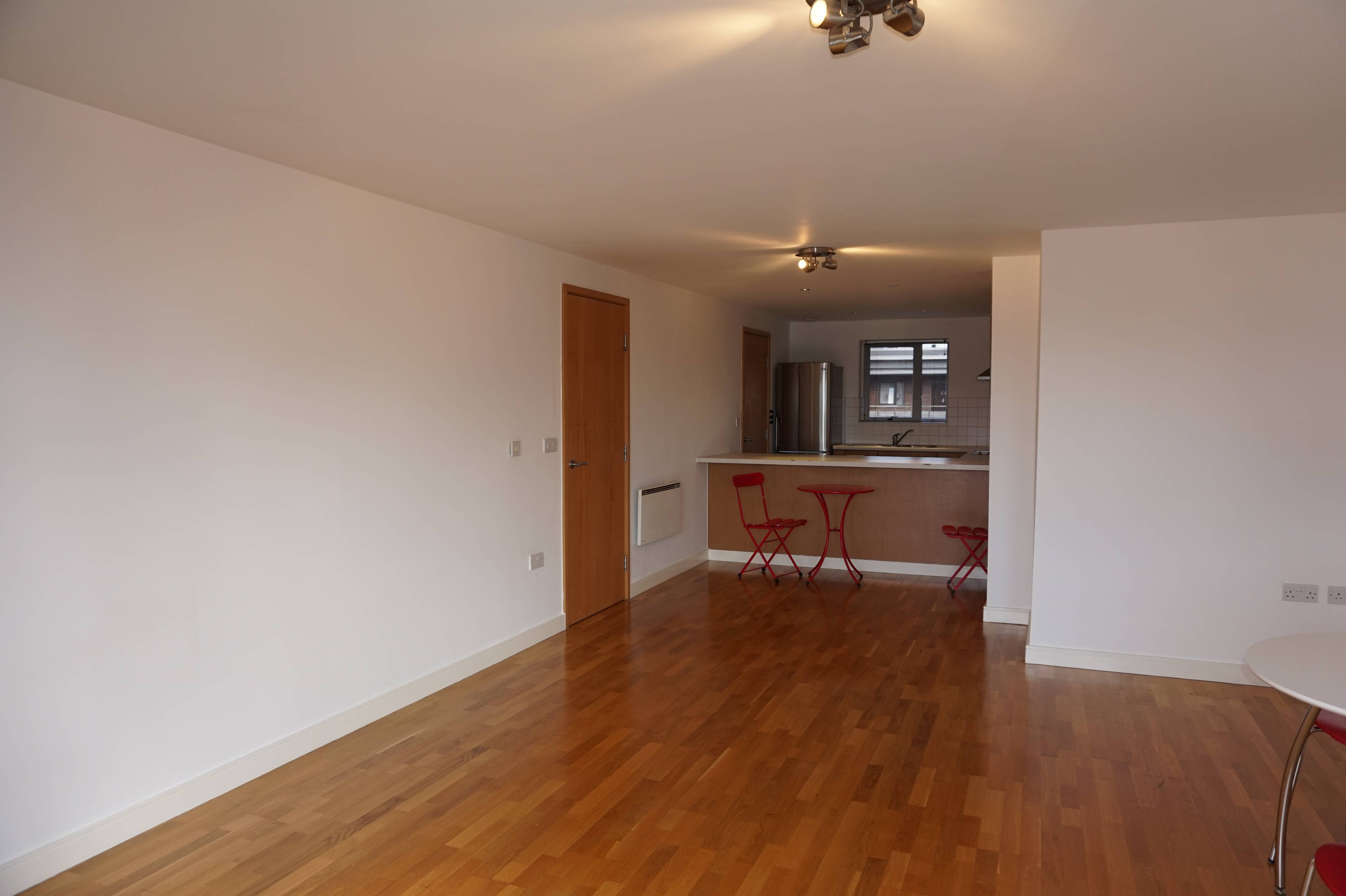 Lounge / Kitchen