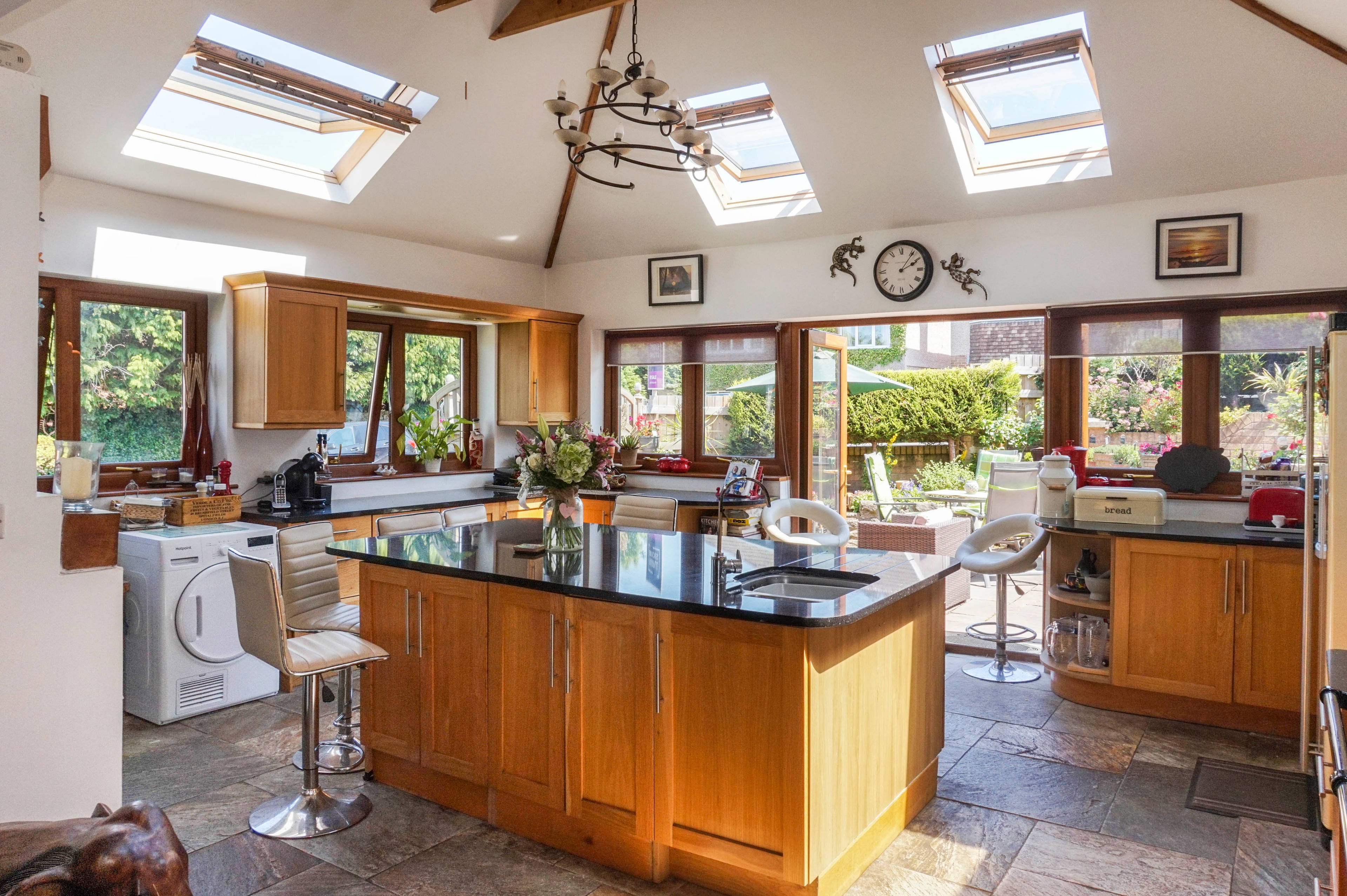 Kitchen/Breakfast