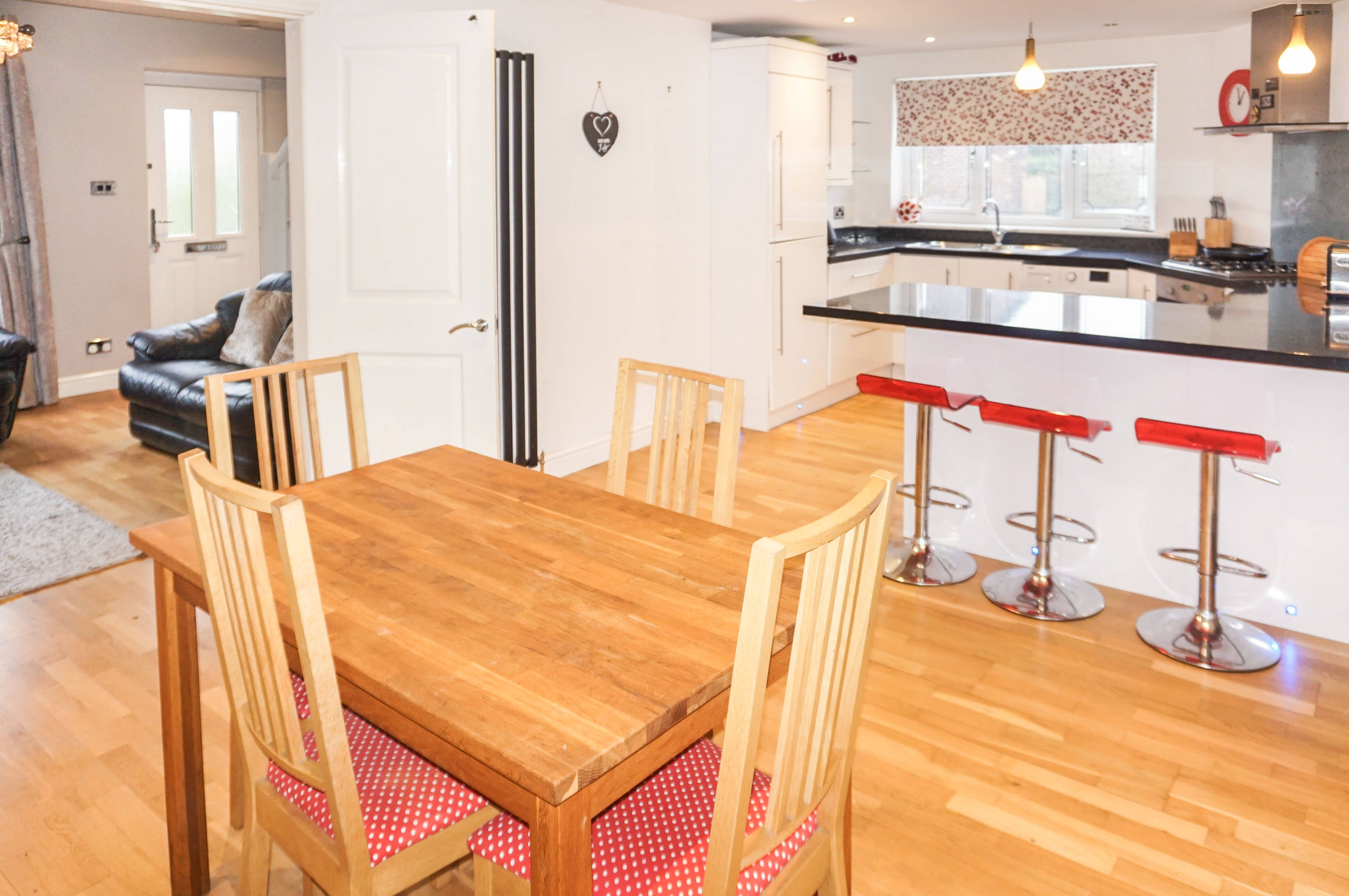 Kitchen/Breakfast