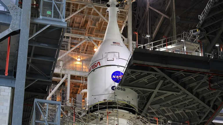 Space Race Heats Up: New Rockets, Lunar Ambitions, and Satellite ...