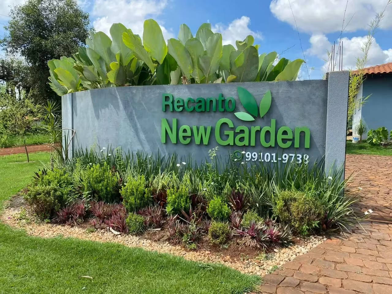 Recanto New Garden em Londrina, PR - Capacidade para 300 pessoas - Com Área verde para lazer, Quartos para pernoite