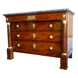 Commode d'époque Empire à colonnes en acajou, bronzes dorés au mercure - 130cm