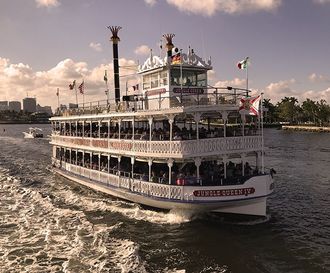 Jungle Queen Riverboat Fort Lauderdale Sightseeing and Dinner Cruises