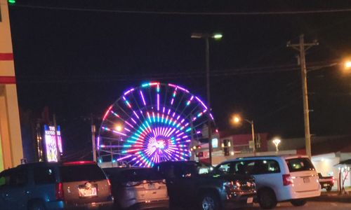 Customer Vacation Photo - Ferris Wheel