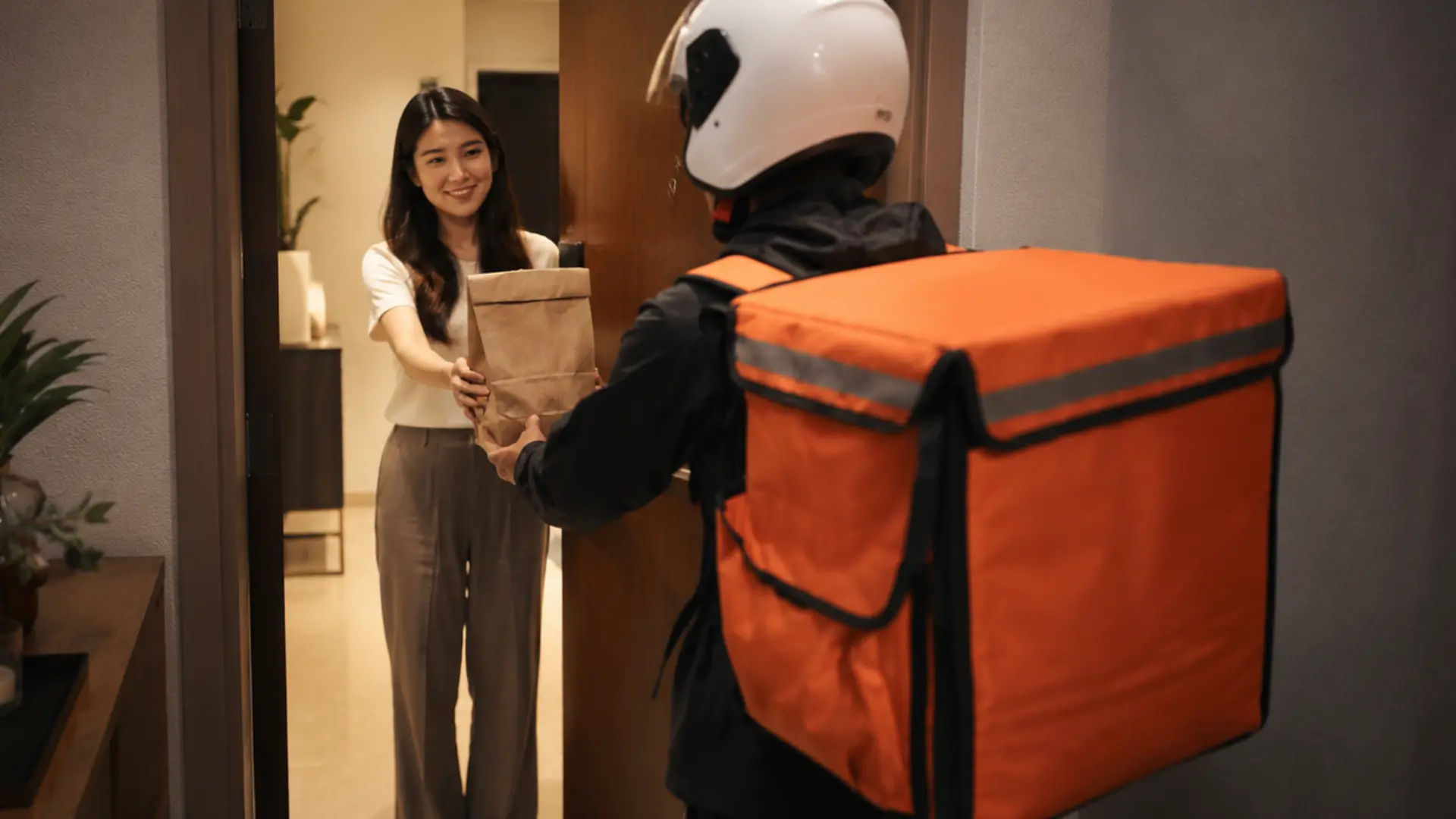 Pickup, delivery, and ordering controls for restaurants