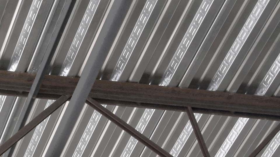 Detail of composite deck on composite joists