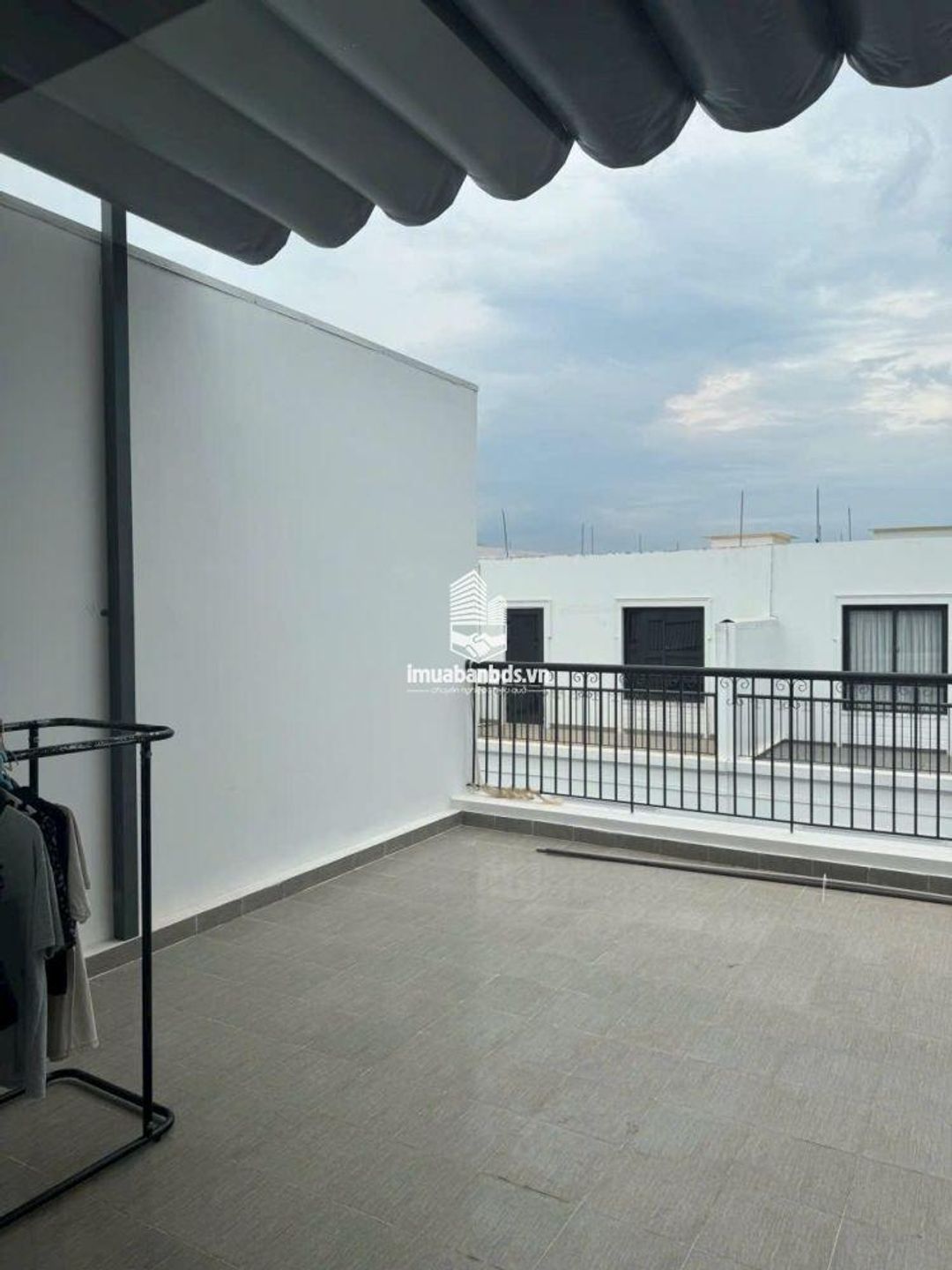 Bán shophouse full nội thất dự án Ecocity giá tốt, view quảng trường - ảnh 1